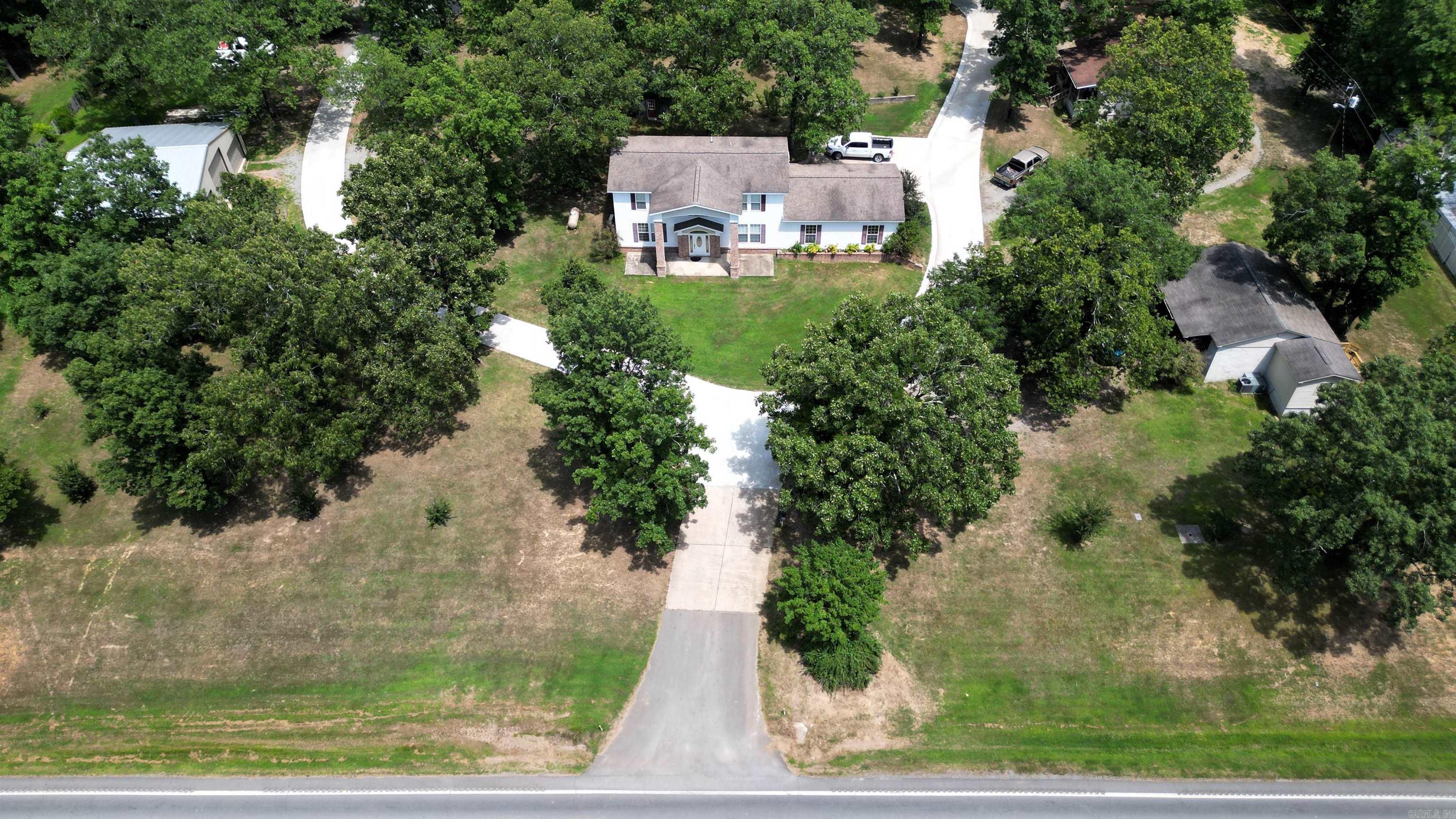 9076 EDGEMONT Road Greers Ferry, AR 72067