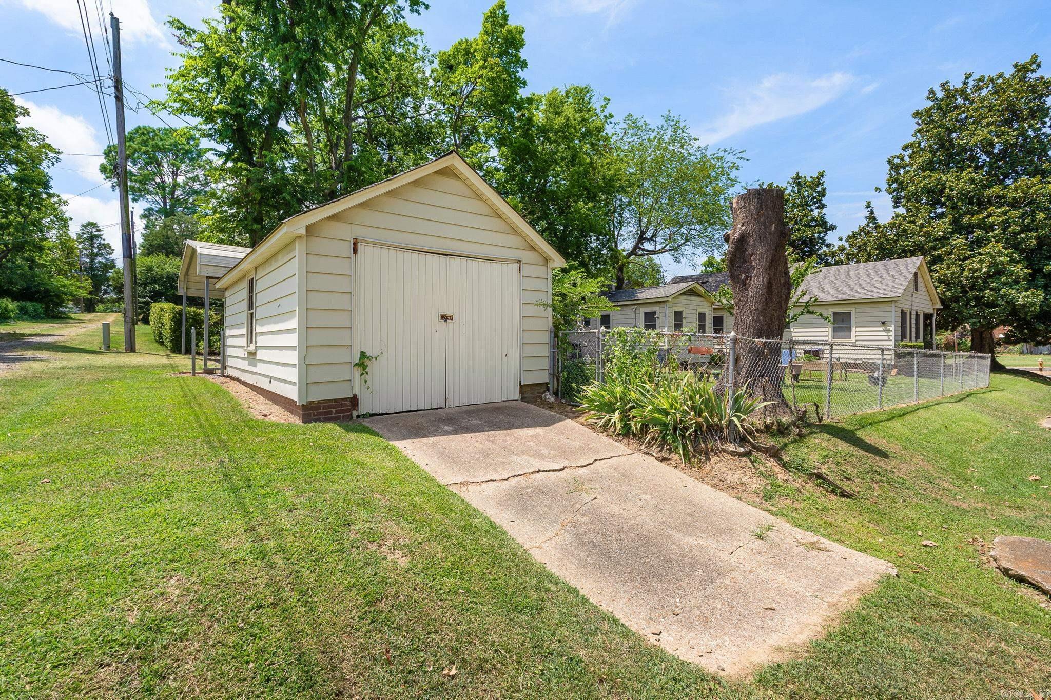2520 S L  Fort Smith, AR