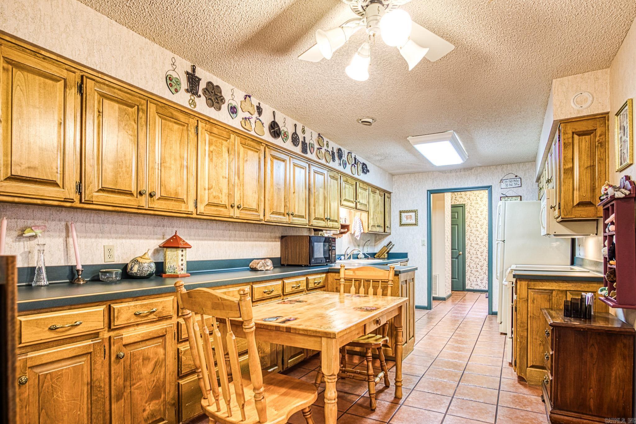 29  Salobrena Way  Hot Springs Village, AR