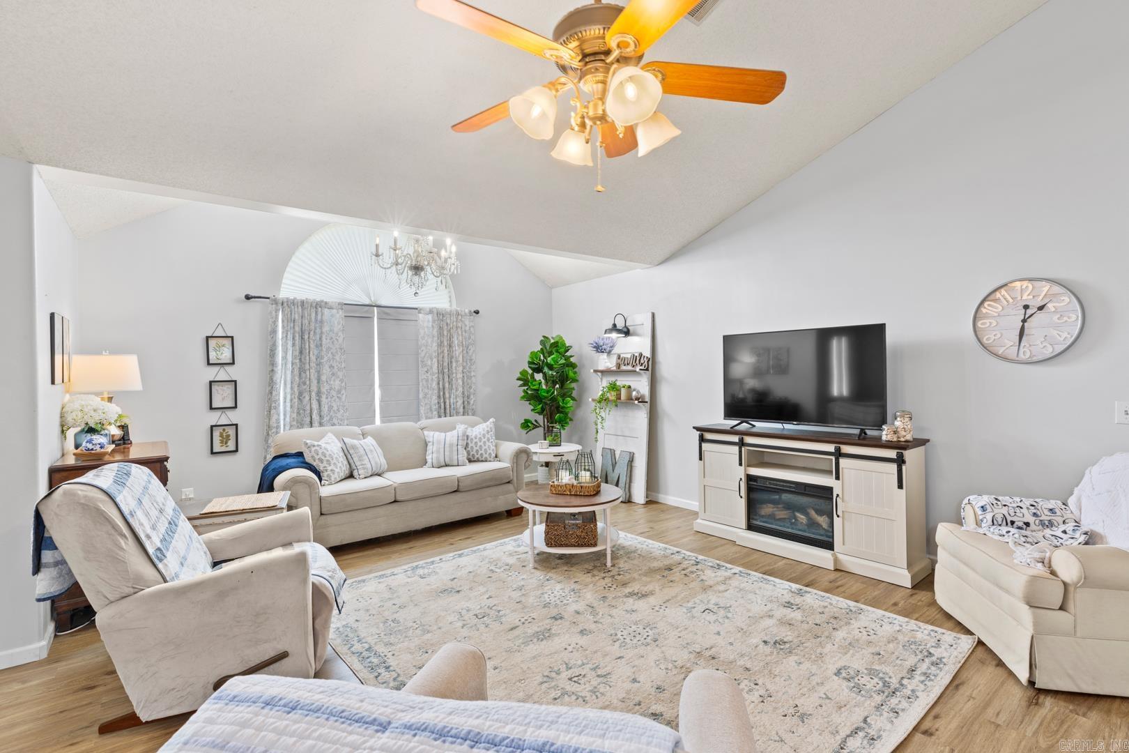 1701  Valley View  Mena, AR