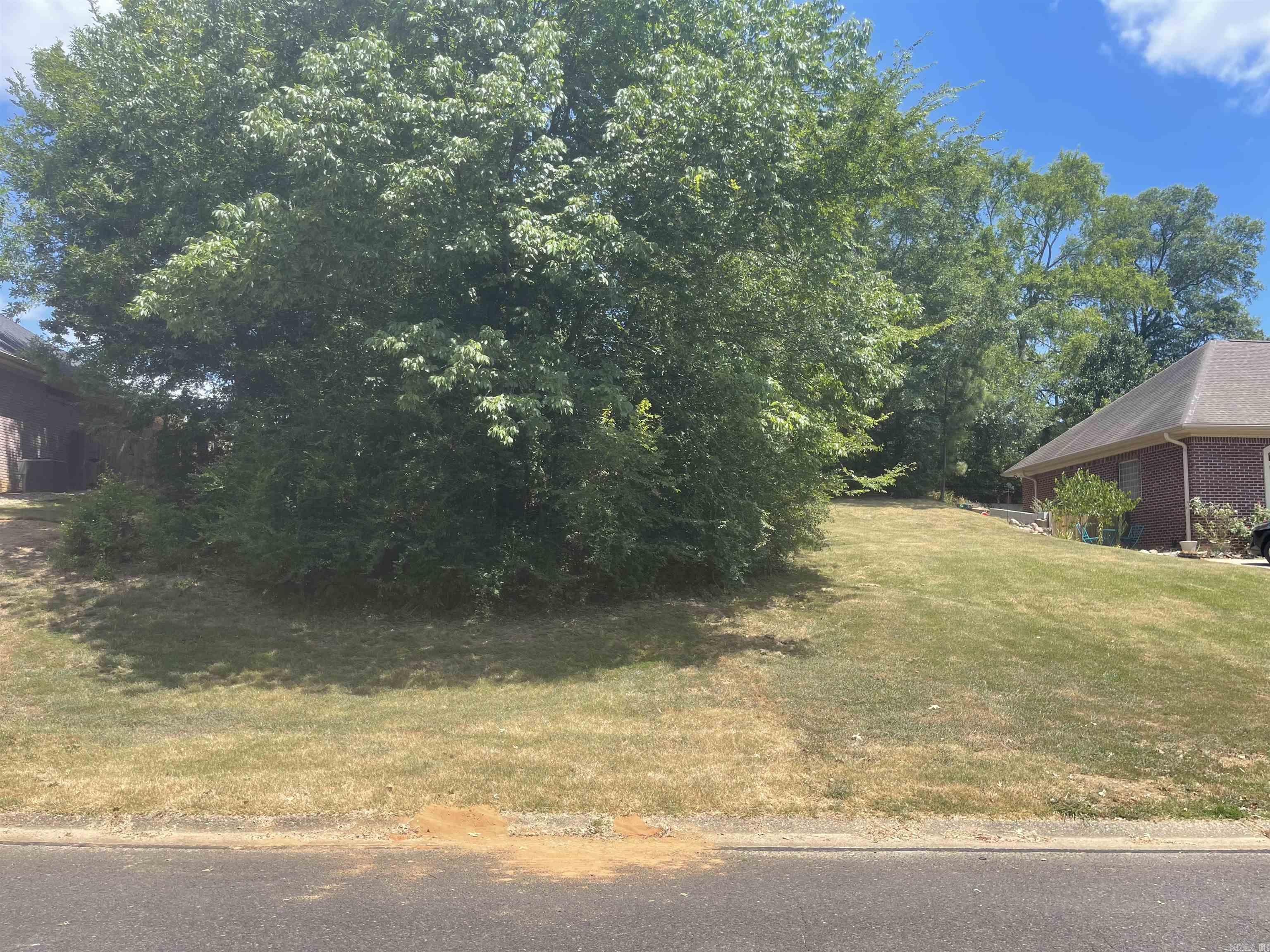 114  St Charles  Hot Springs, AR