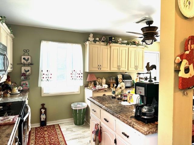 877 Highway 63 Williford, AR 72482-7105