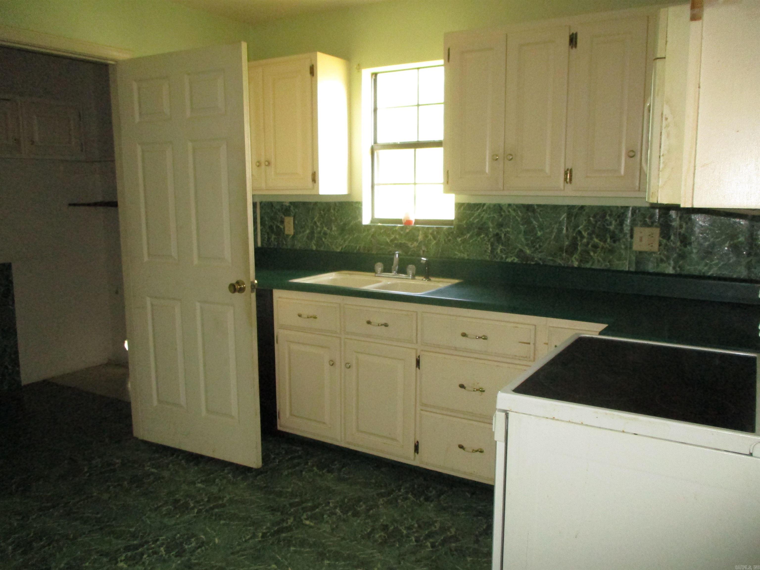 1204  Wilson  Heber Springs, AR
