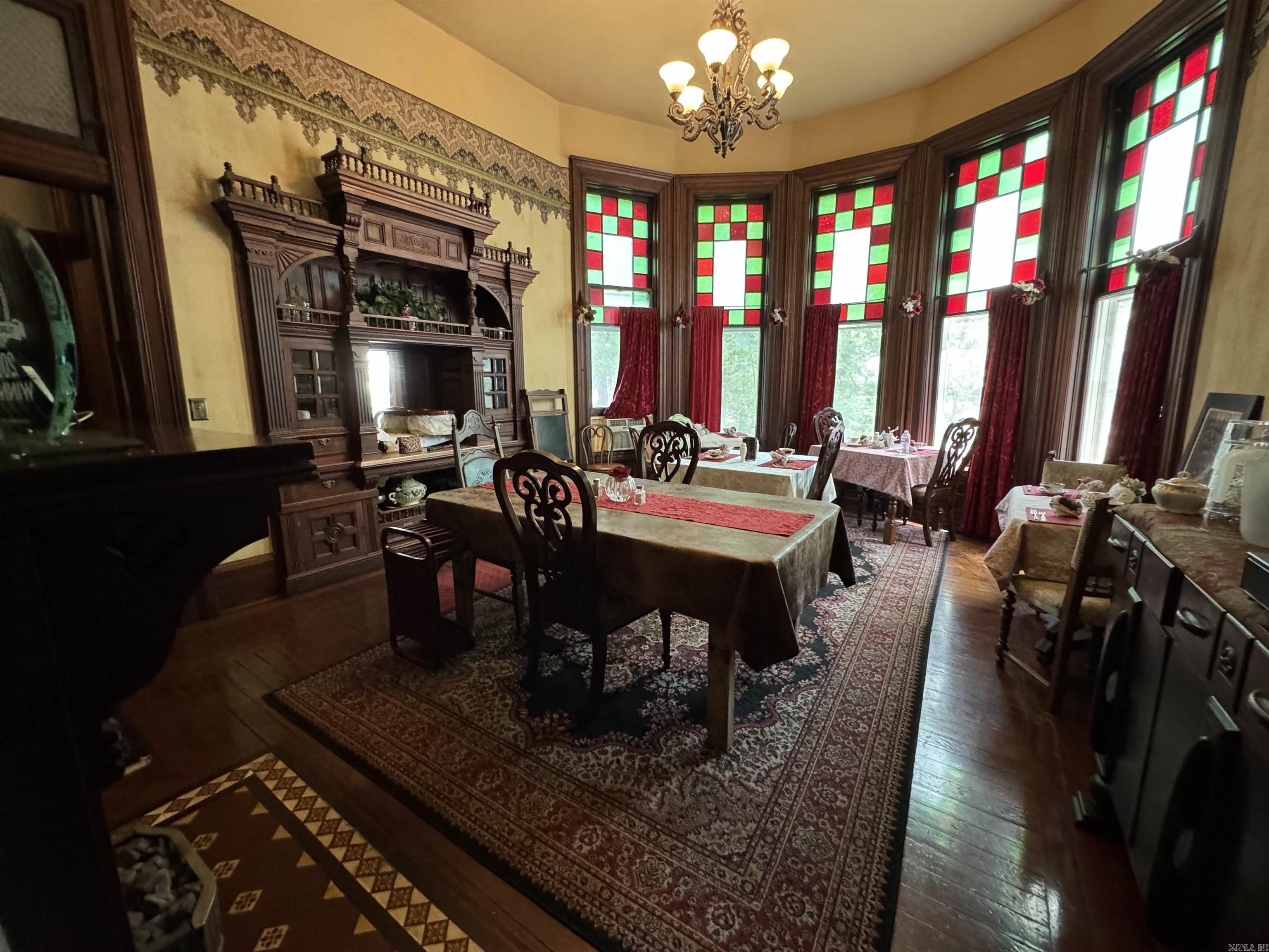 808  Park  Hot Springs, AR