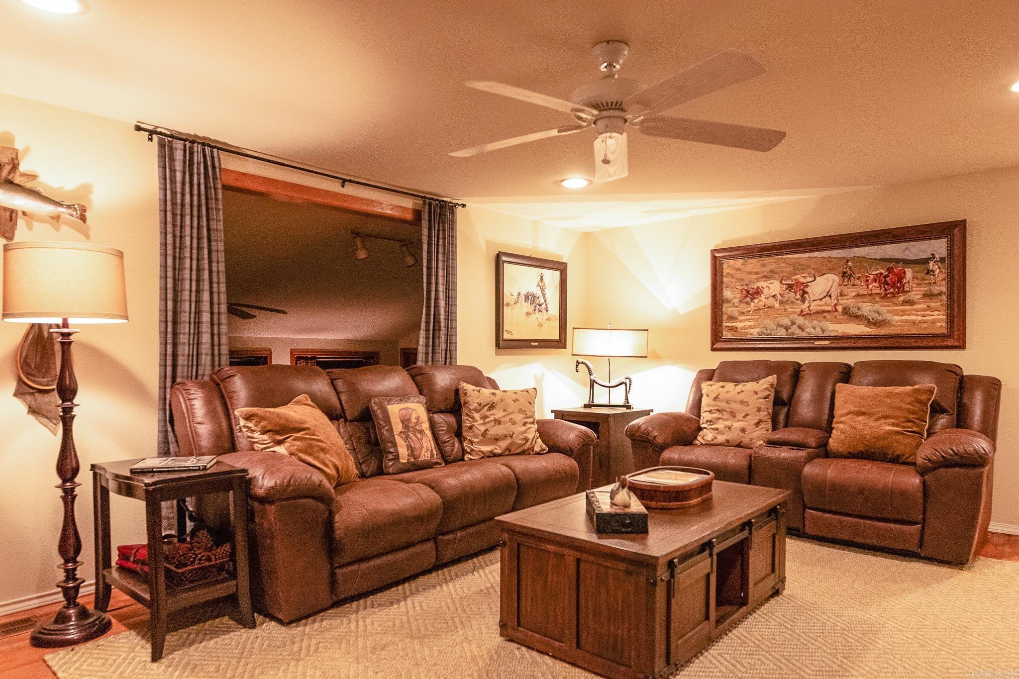 343  Almond Rd  Gillham, AR
