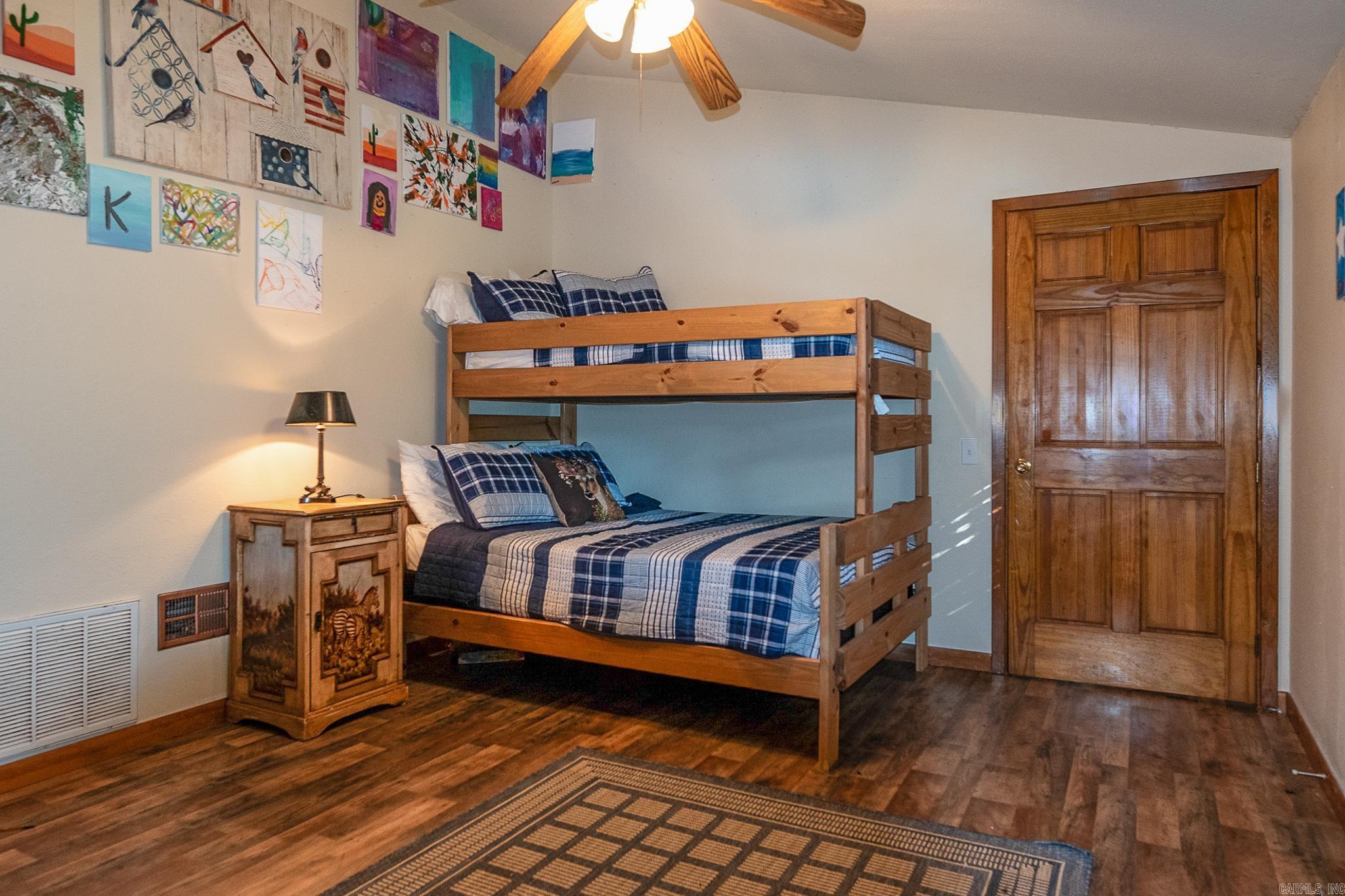 343  Almond Rd  Gillham, AR