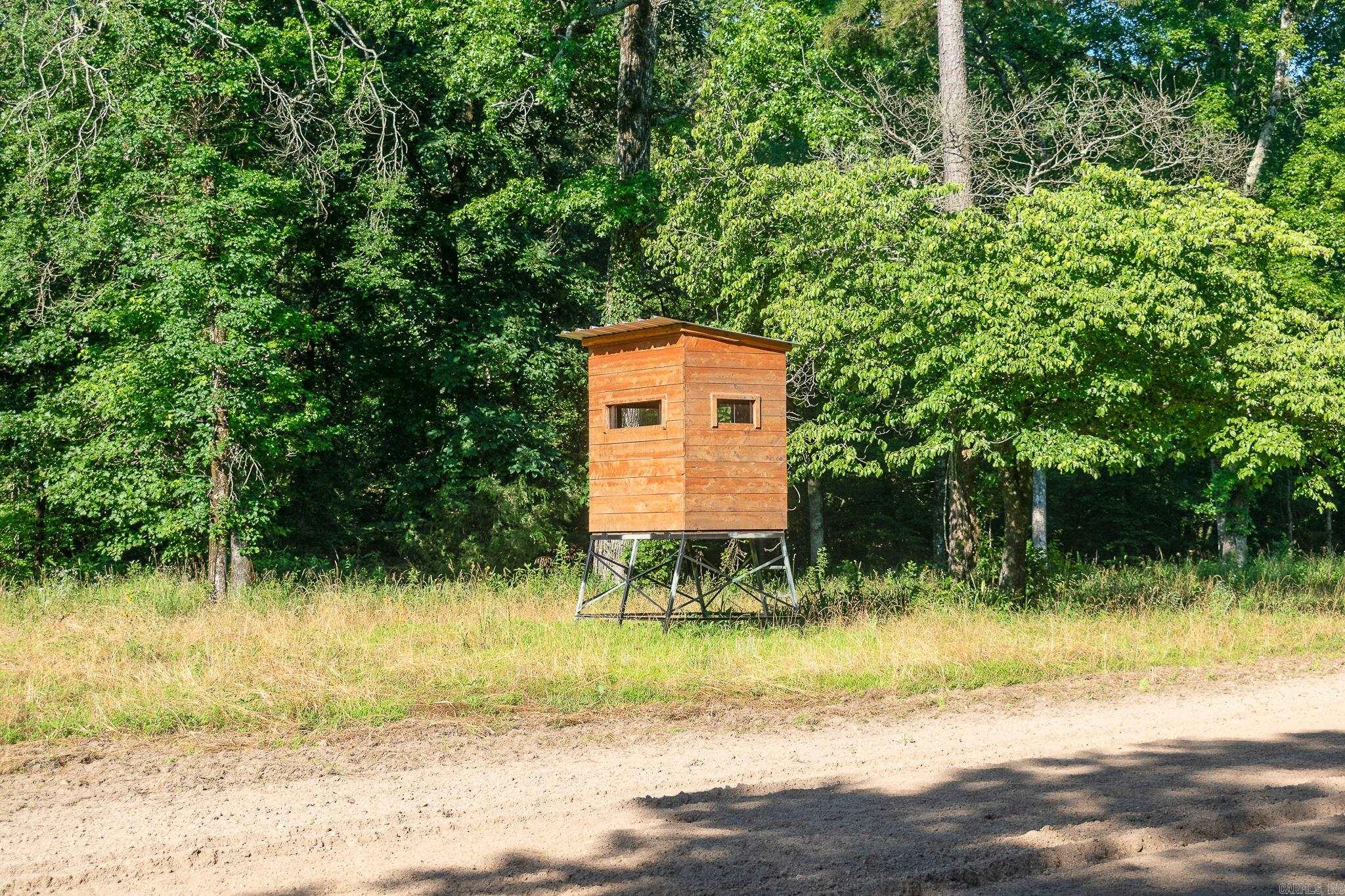 343  Almond Rd  Gillham, AR