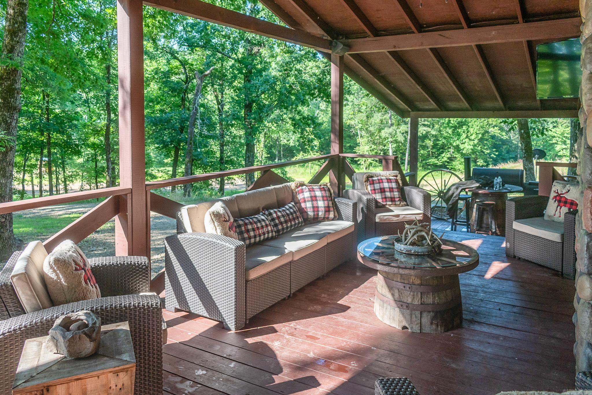 343  Almond Rd  Gillham, AR