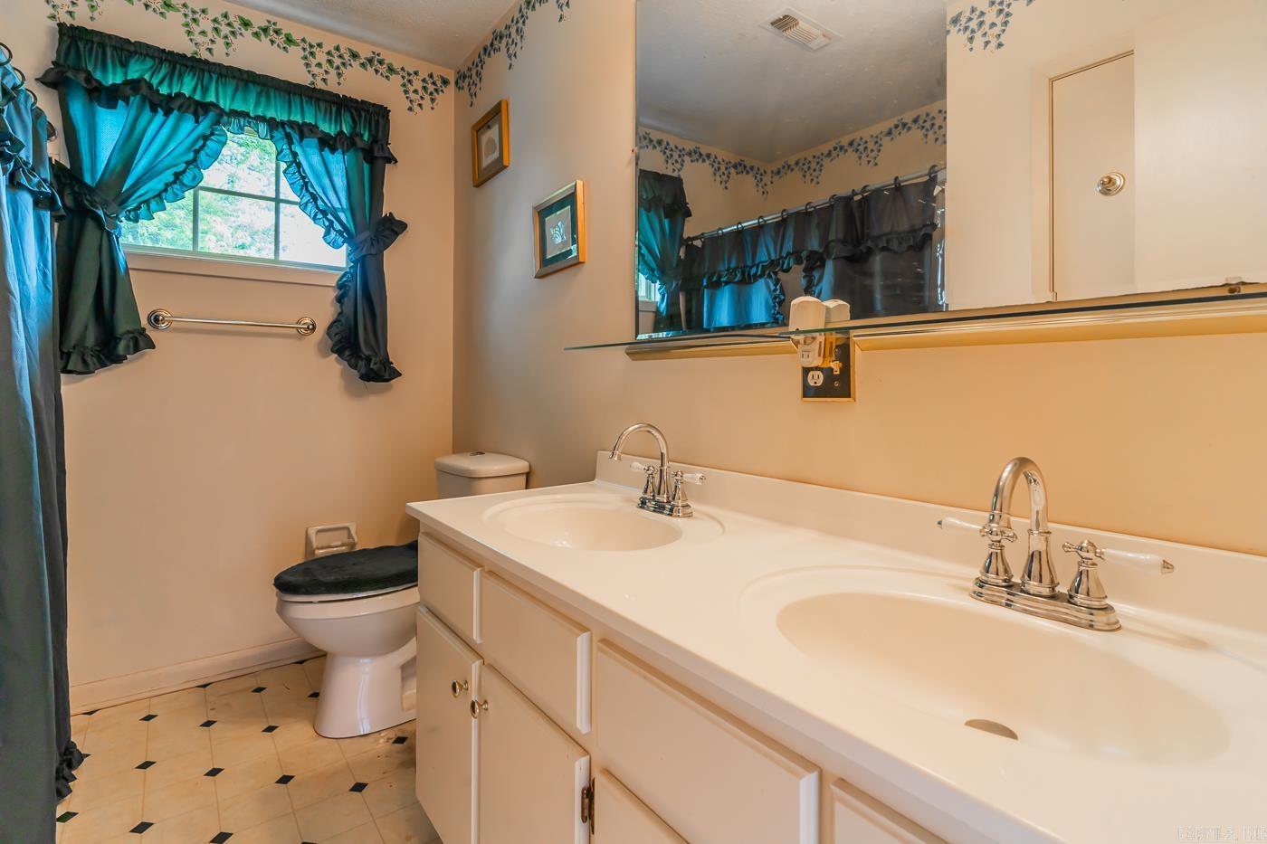 237  County Road 882  Caraway, AR