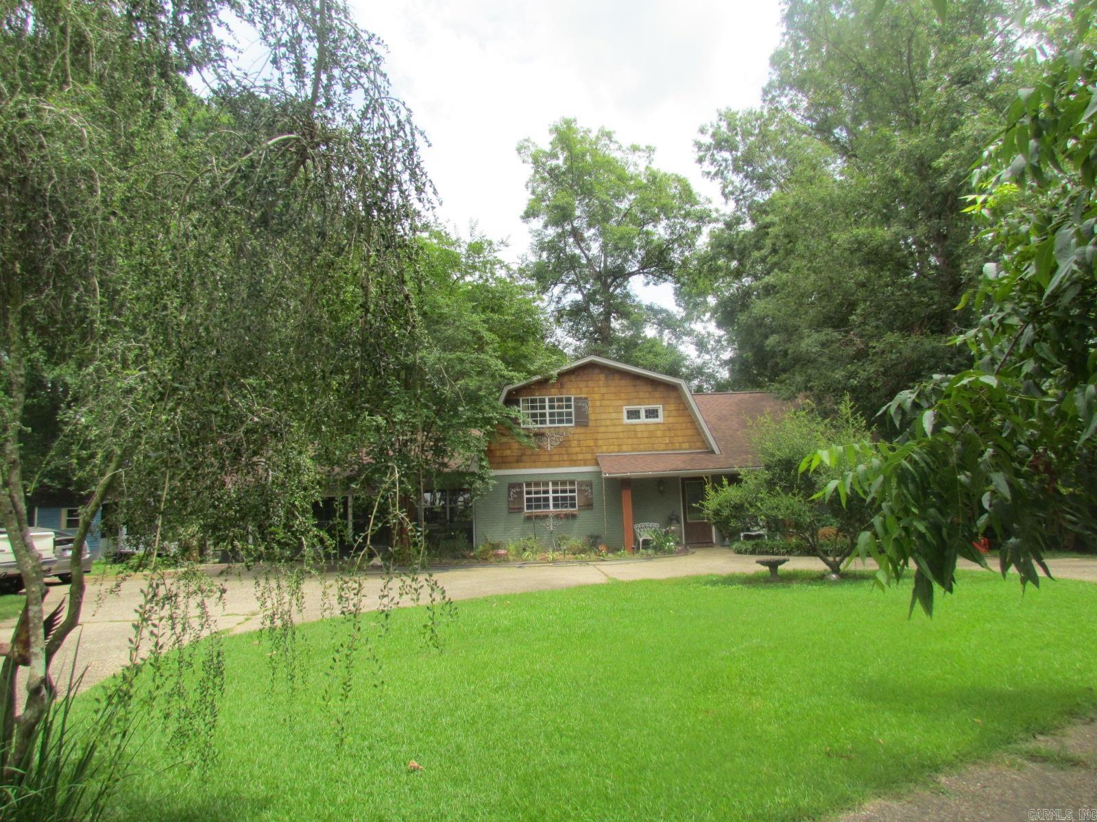 107  Magnolia Circle  Crossett, AR