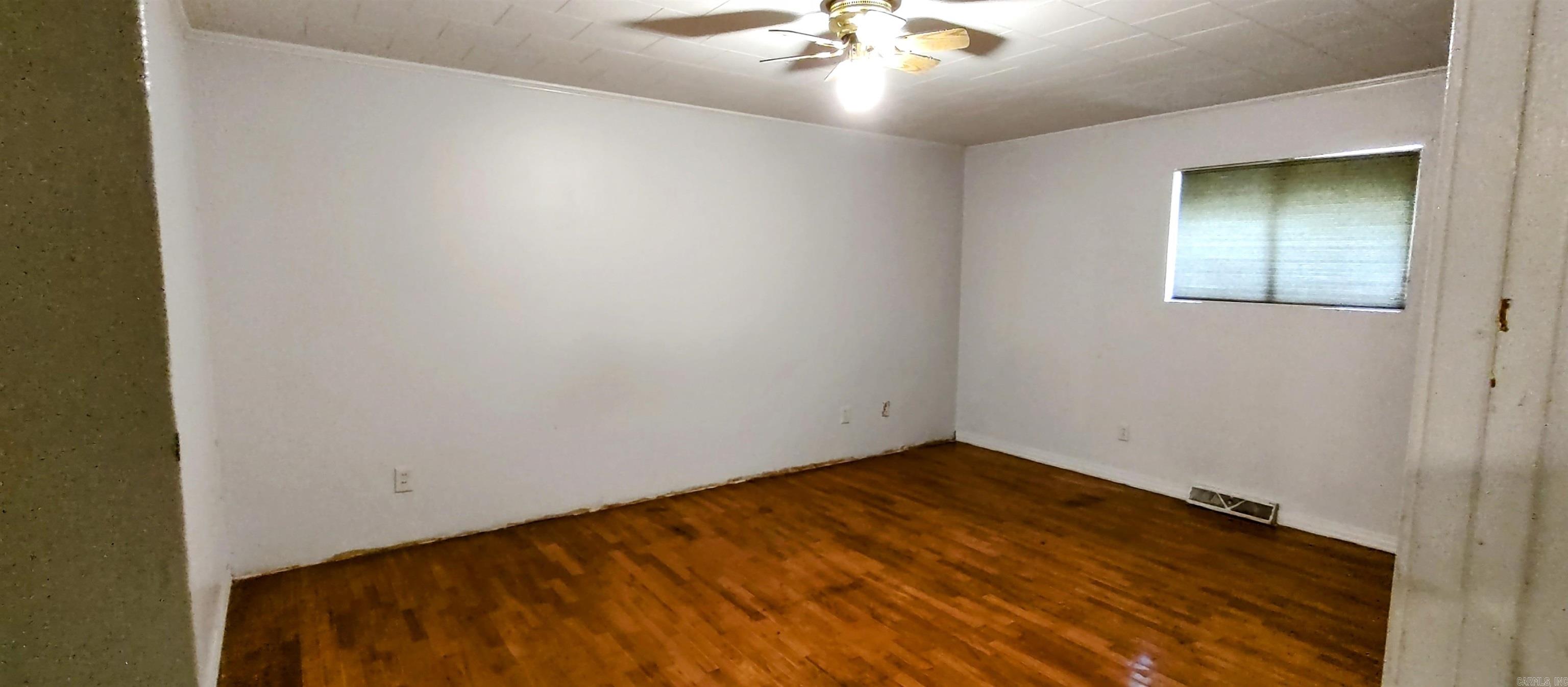 516  Oxford  Camden, AR
