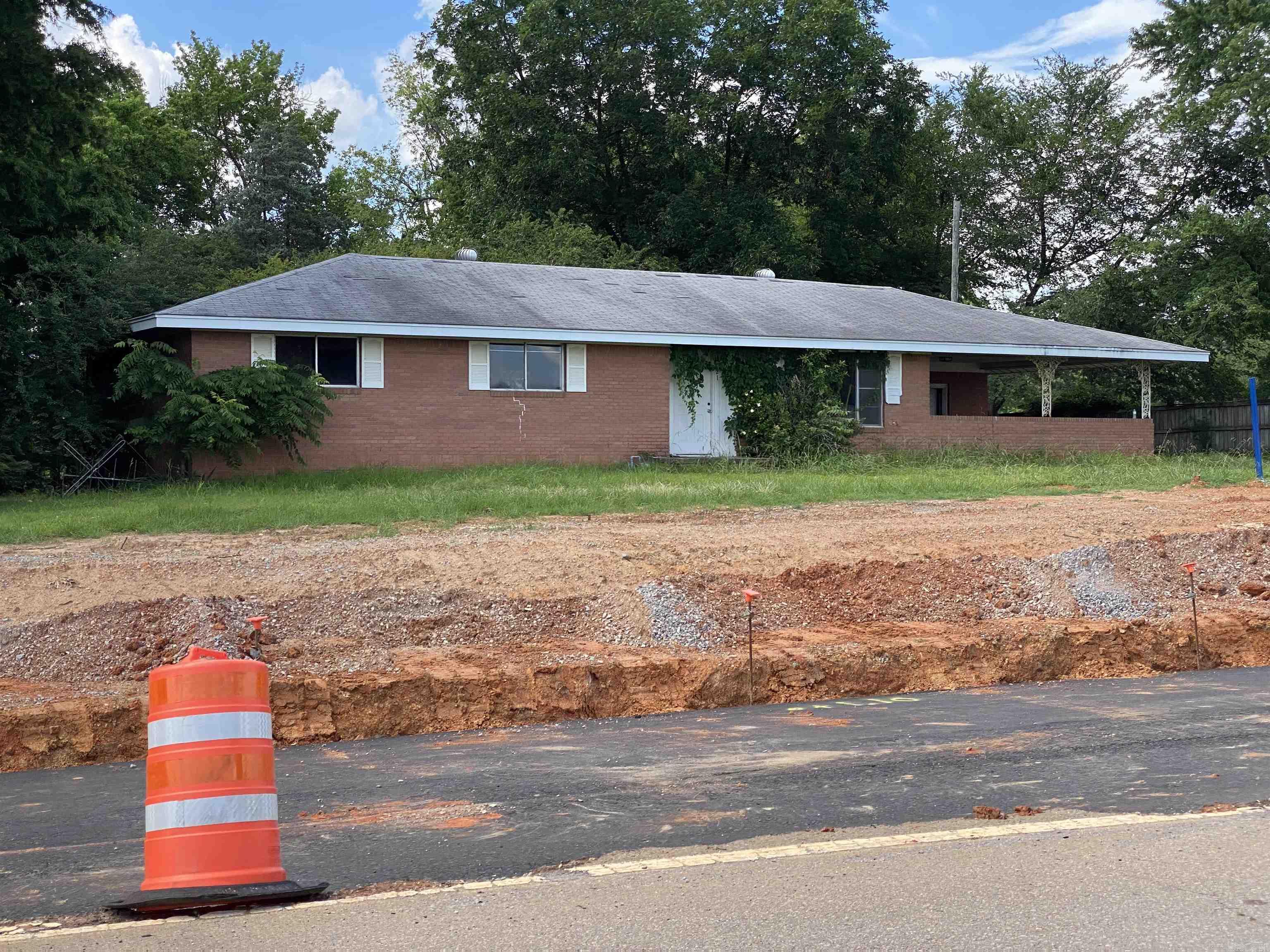 321  Hwy 5 N  Benton, AR