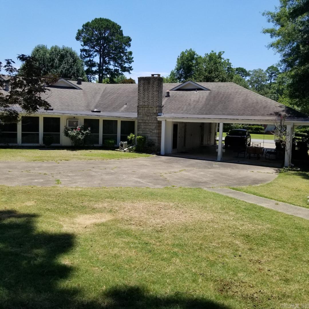 1618  Circle Dr  Malvern, AR