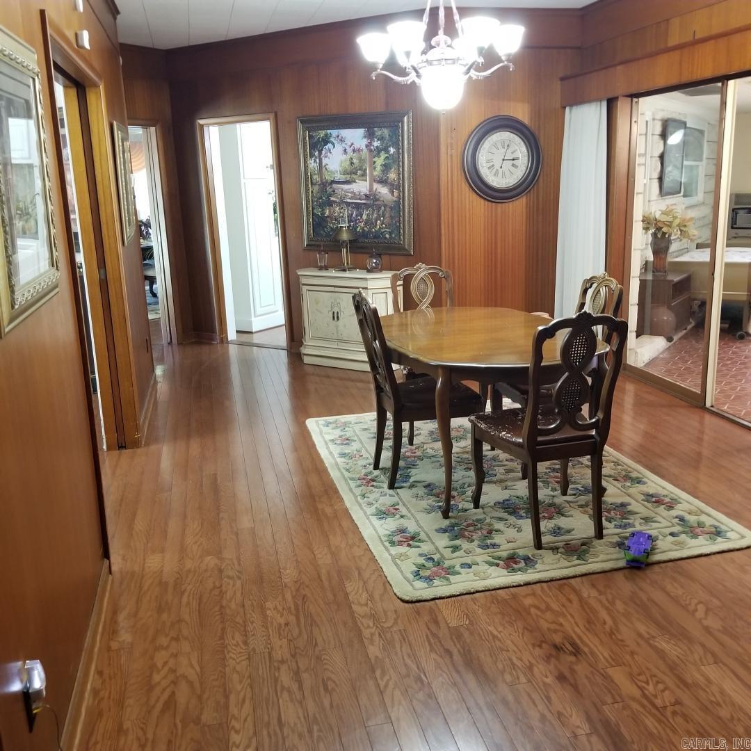 1618  Circle Dr  Malvern, AR