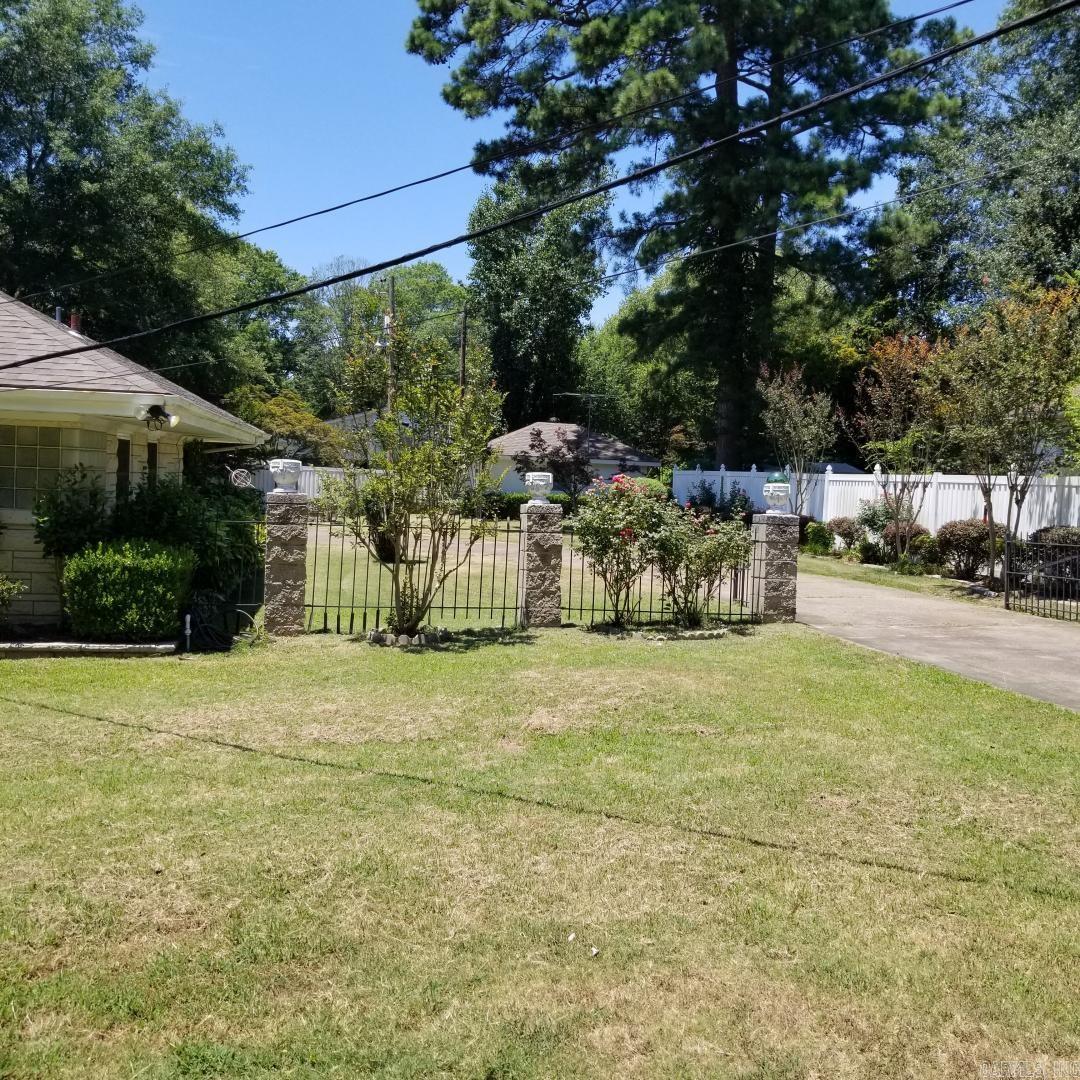 1618  Circle Dr  Malvern, AR