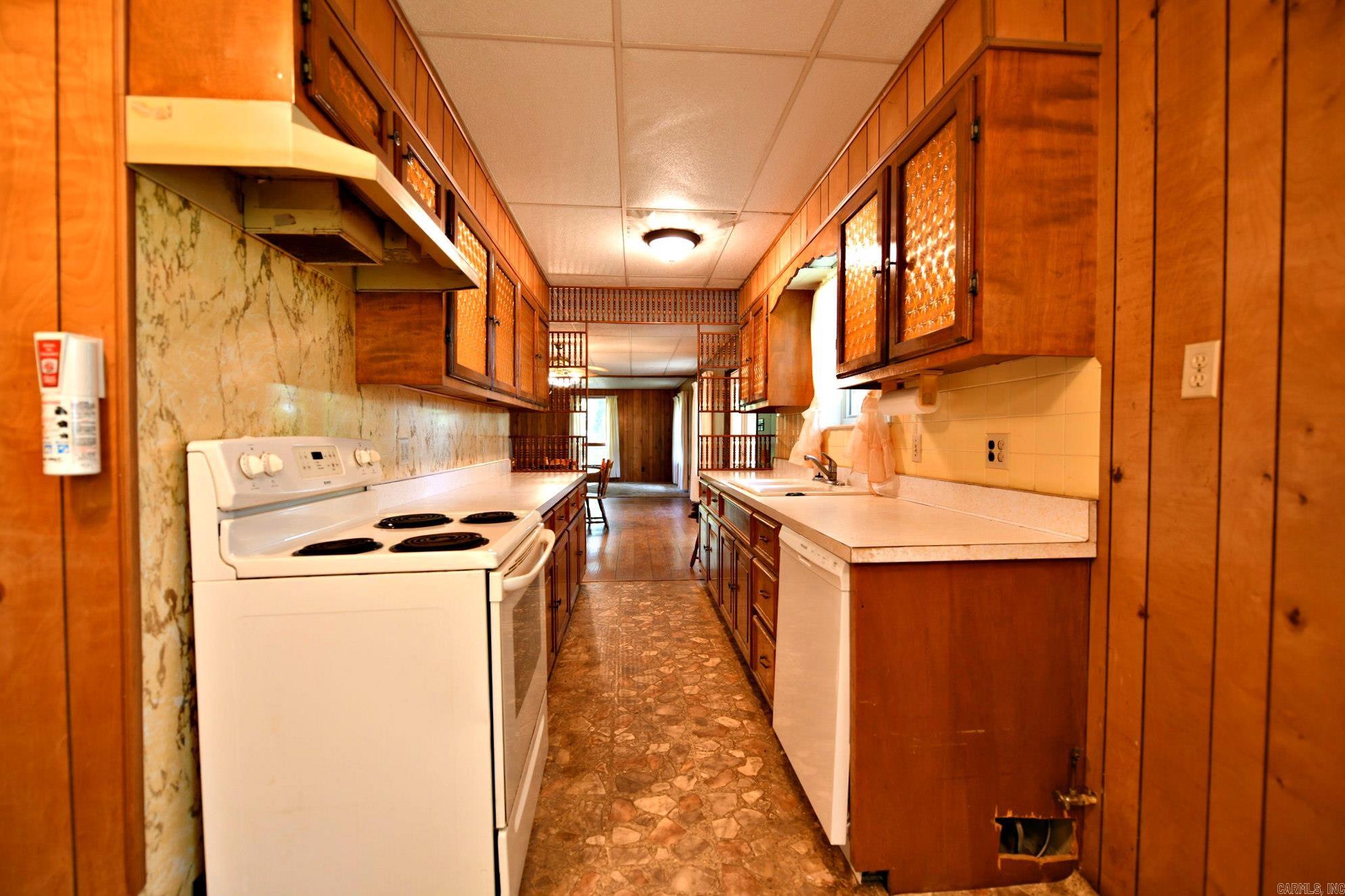 132  Deshong Lane  Mena, AR