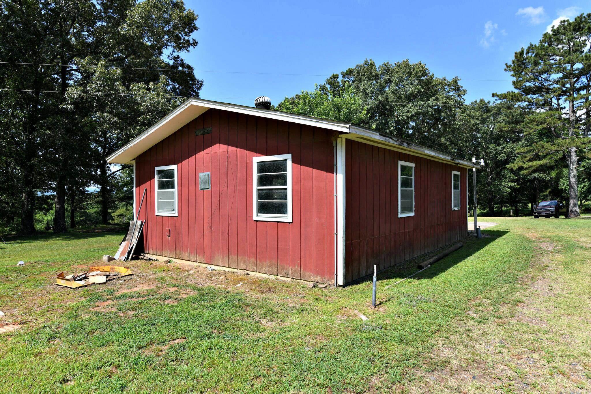 132  Deshong Lane  Mena, AR