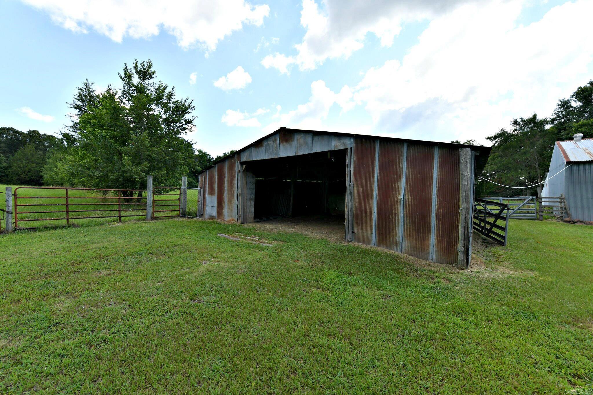 132  Deshong Lane  Mena, AR