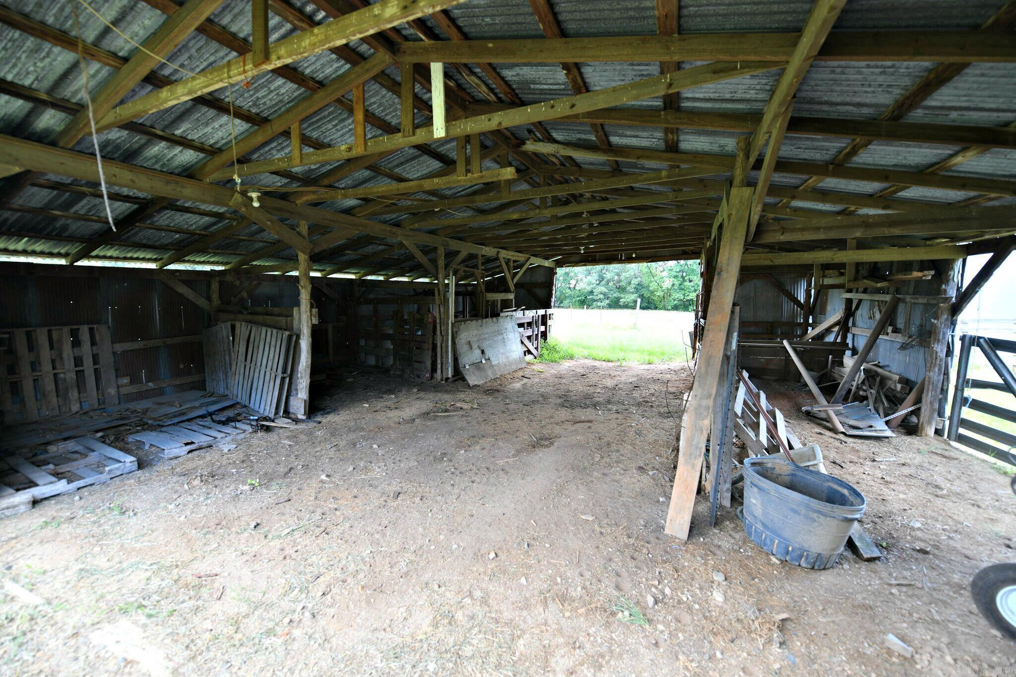 132  Deshong Lane  Mena, AR