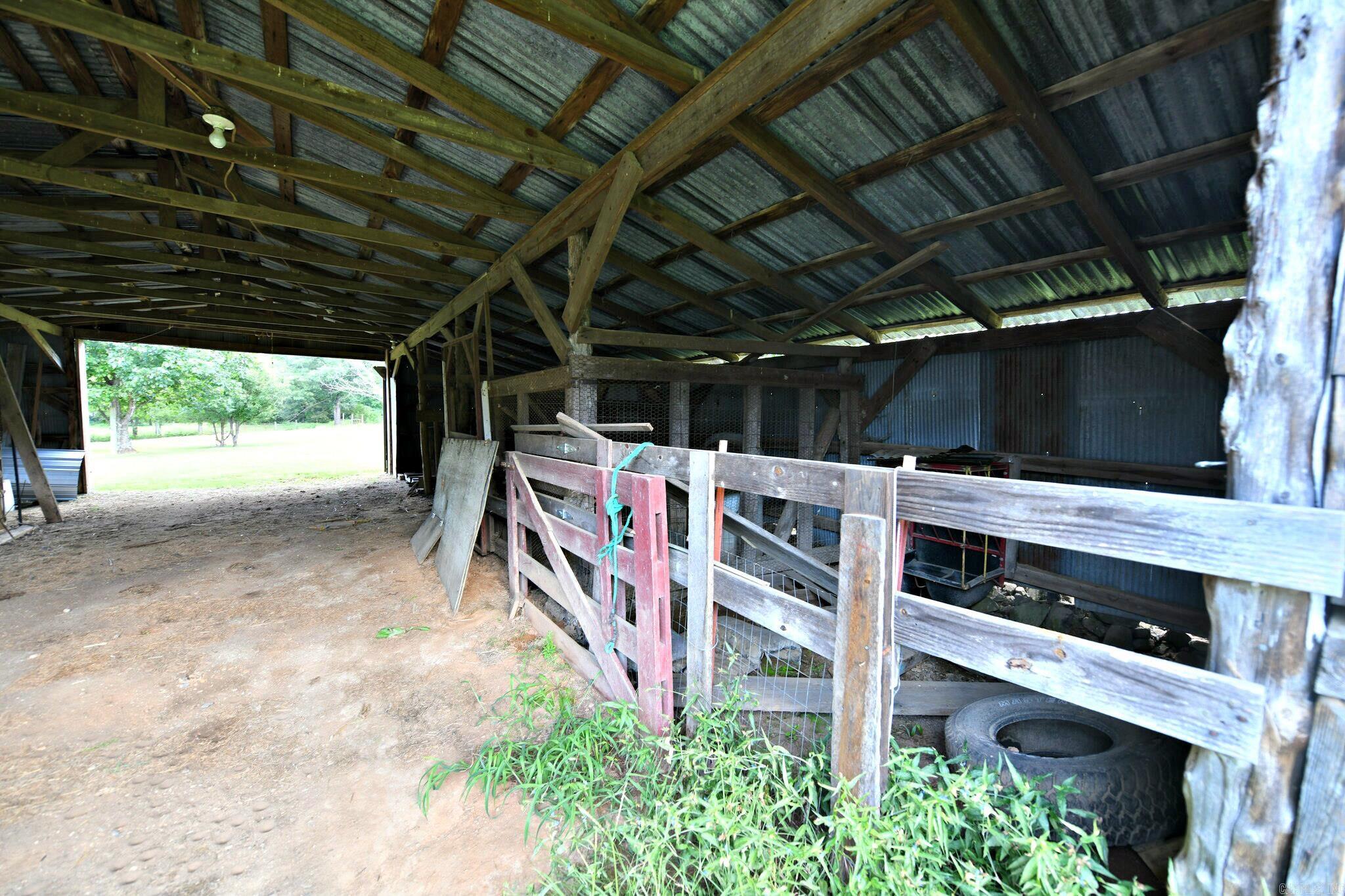 132  Deshong Lane  Mena, AR