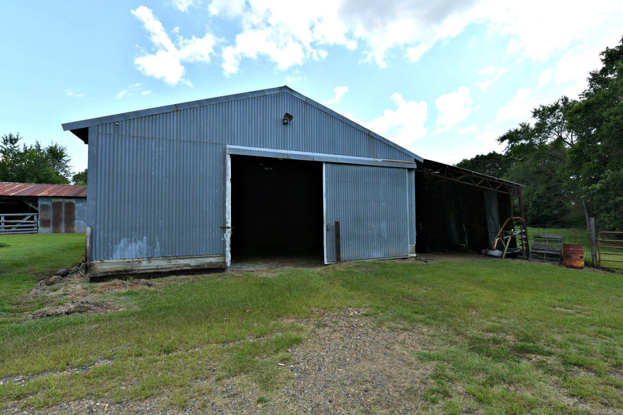 132  Deshong Lane  Mena, AR
