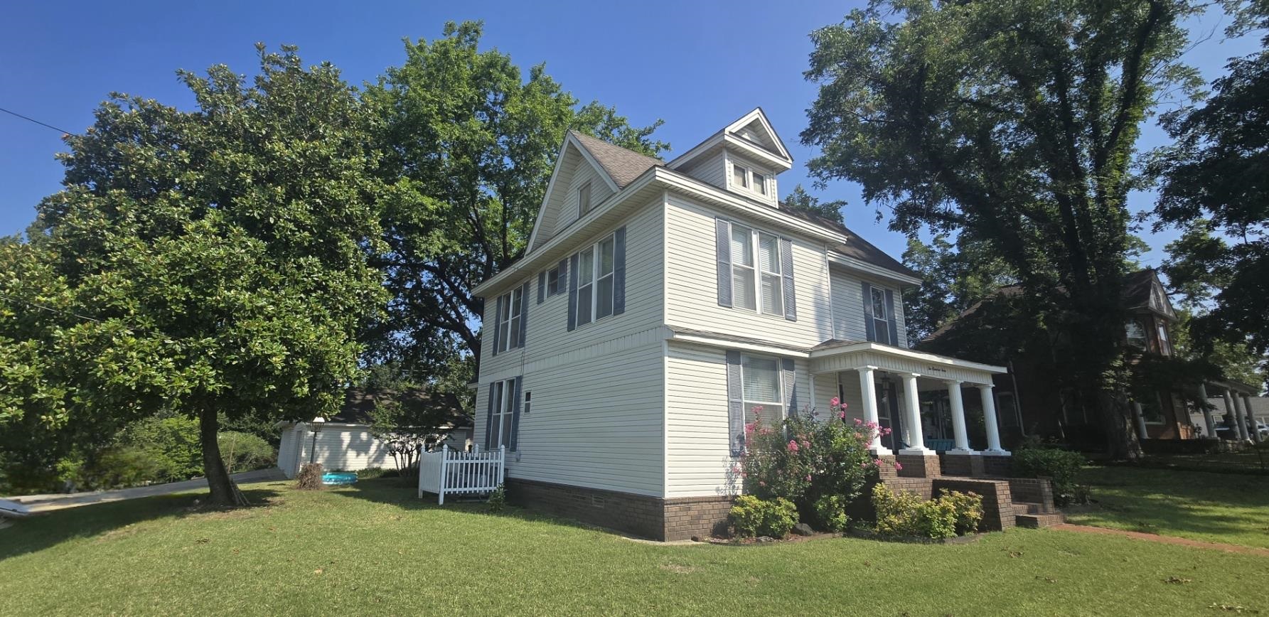 203  Thomasville  Pocahontas, AR