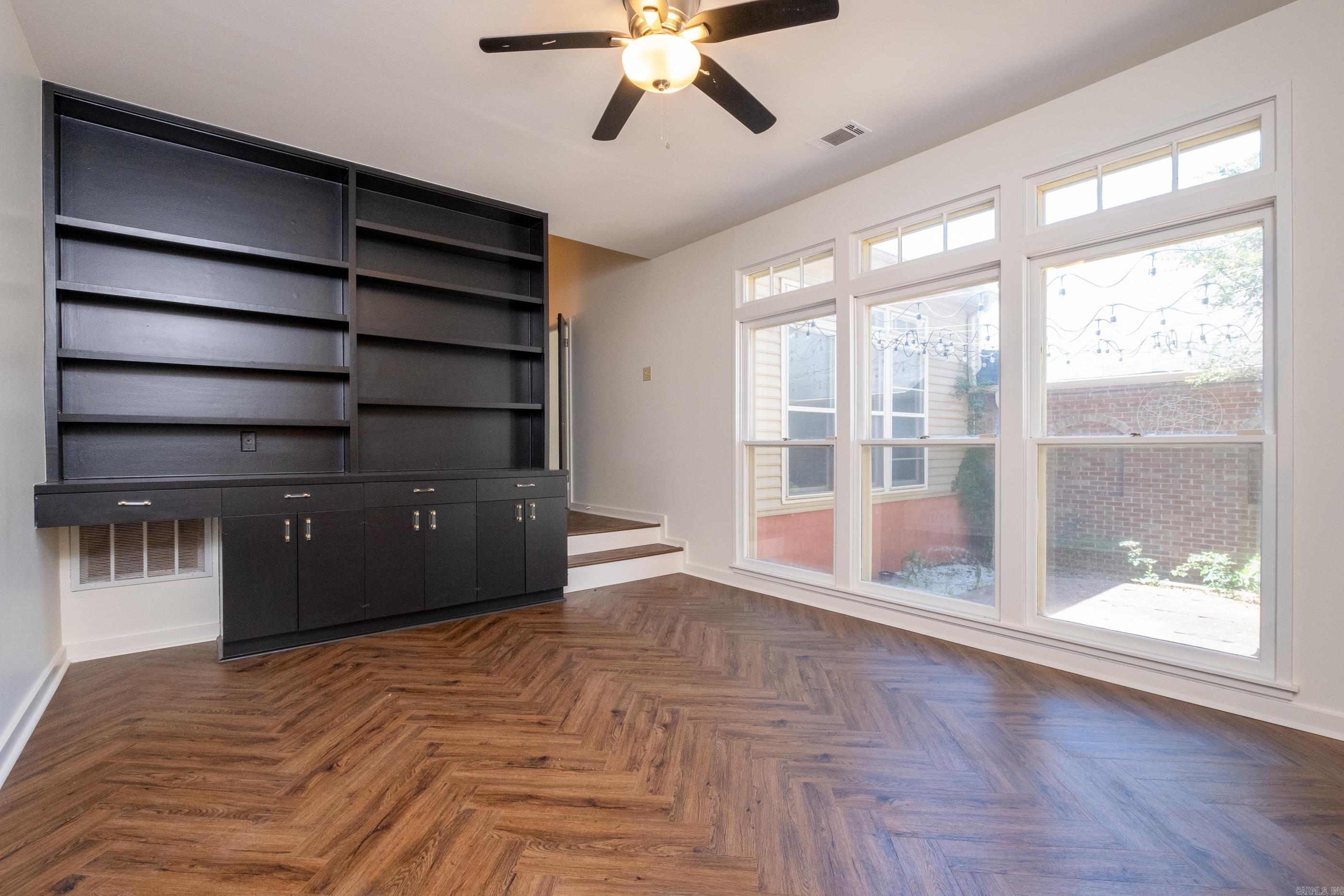 42  Windsor Court  Little Rock, AR