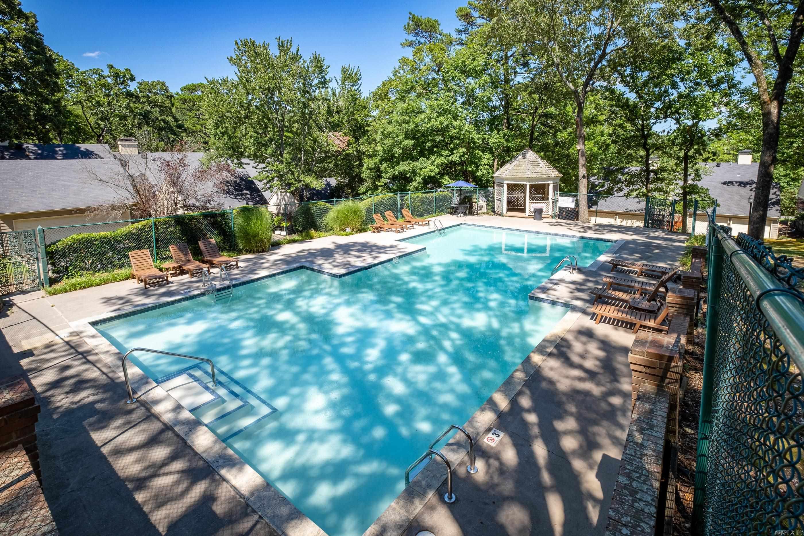 42  Windsor Court  Little Rock, AR