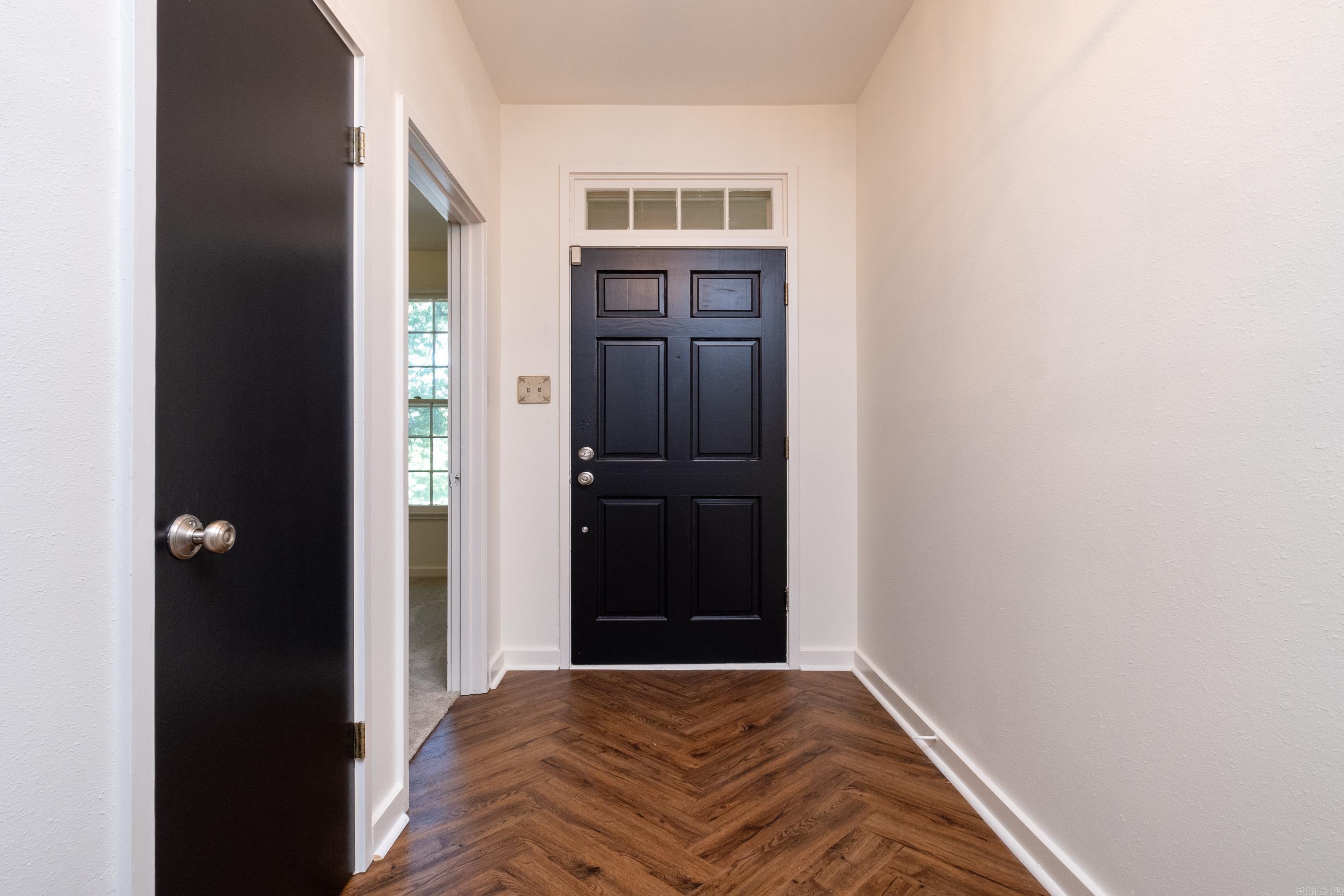 42  Windsor Court  Little Rock, AR