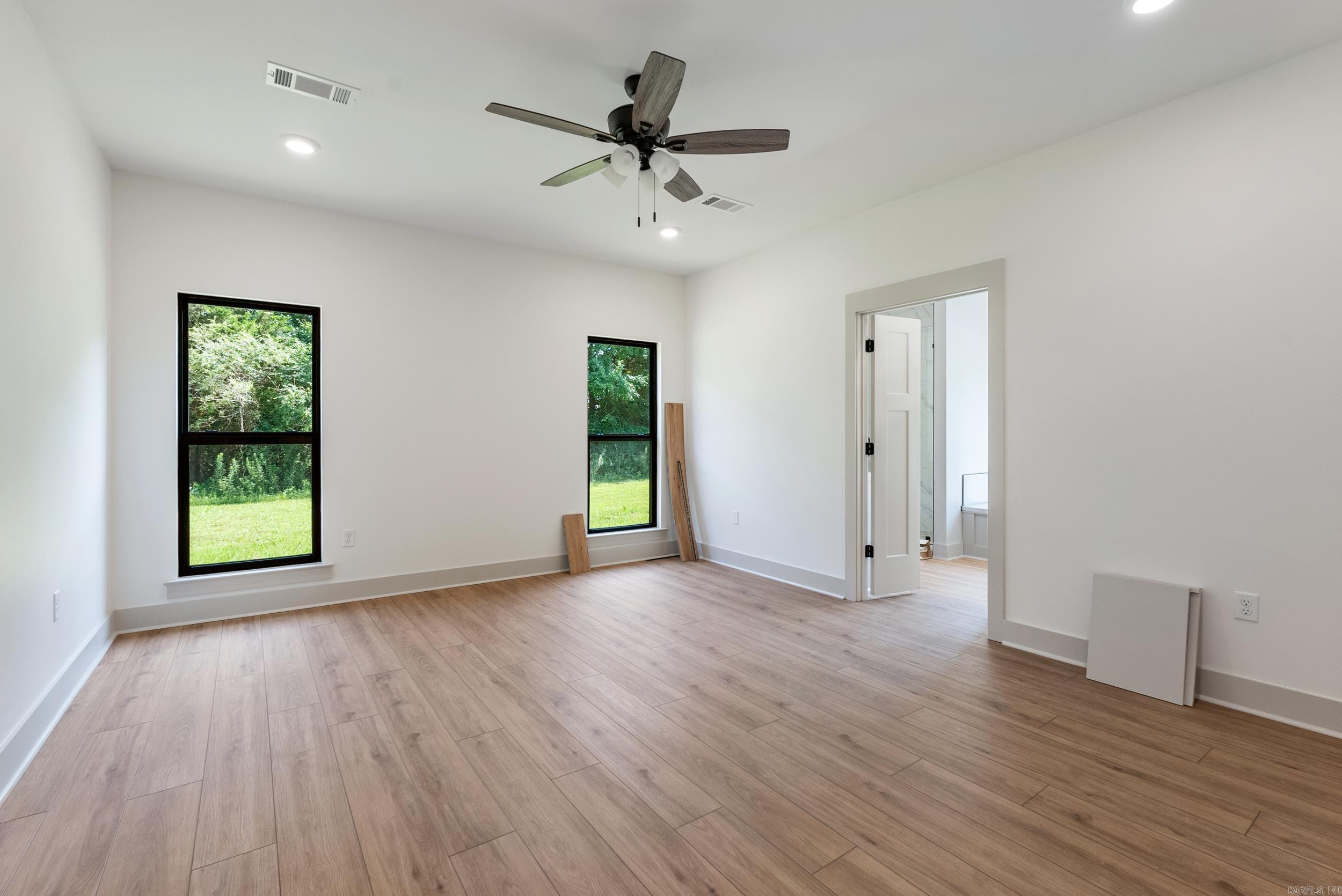 11  Ridgewood Drive  Greenbrier, AR