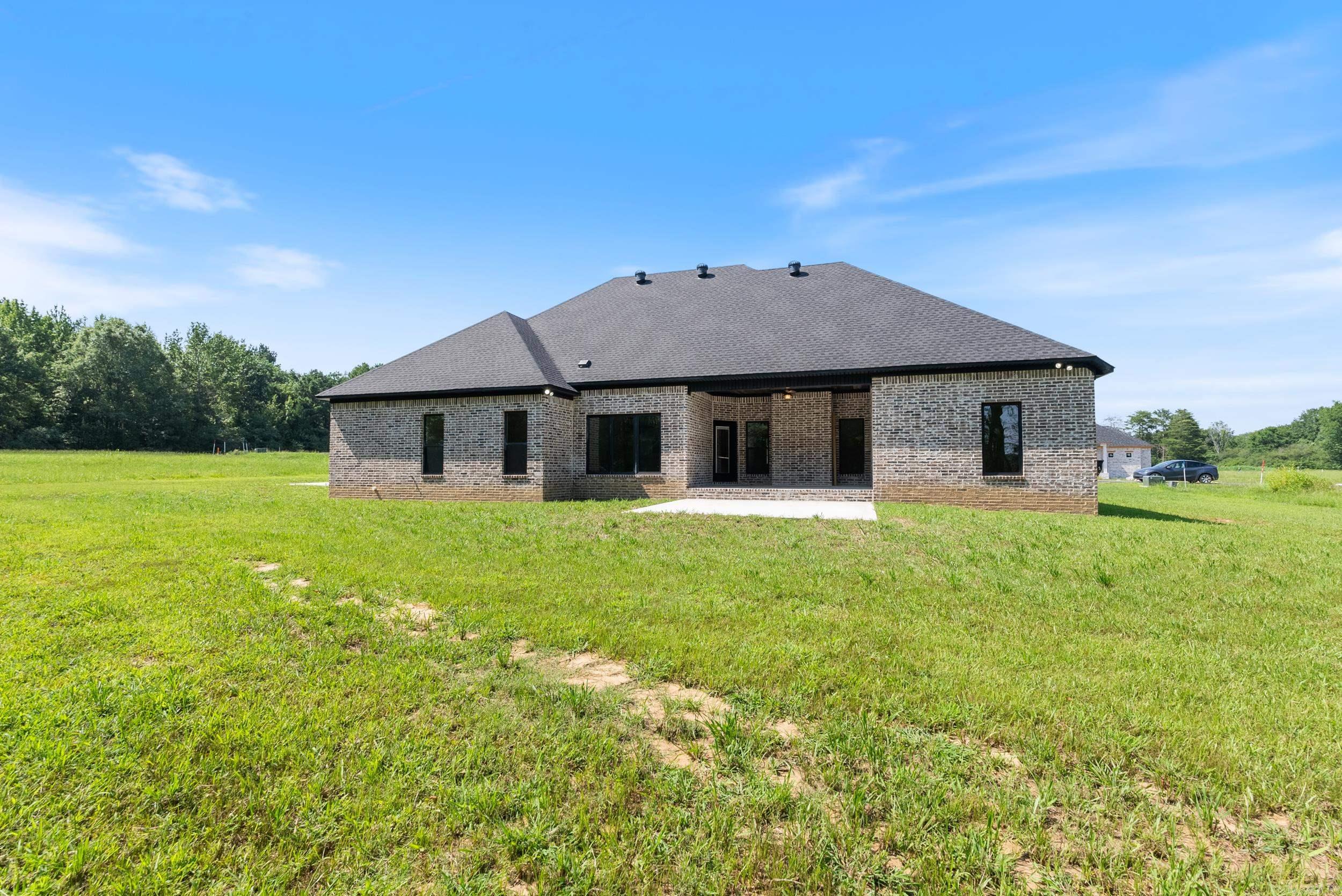 11  Ridgewood Drive  Greenbrier, AR