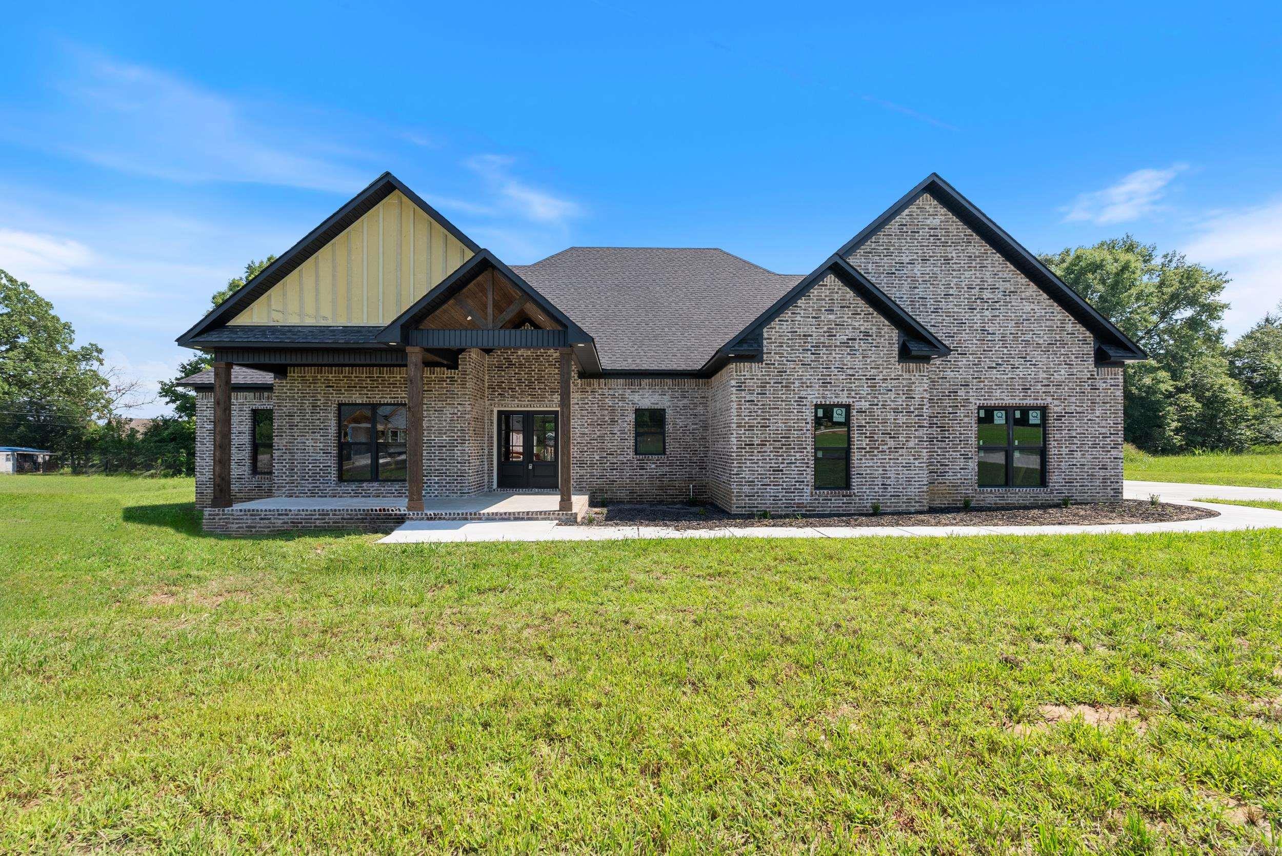 11  Ridgewood Drive  Greenbrier, AR
