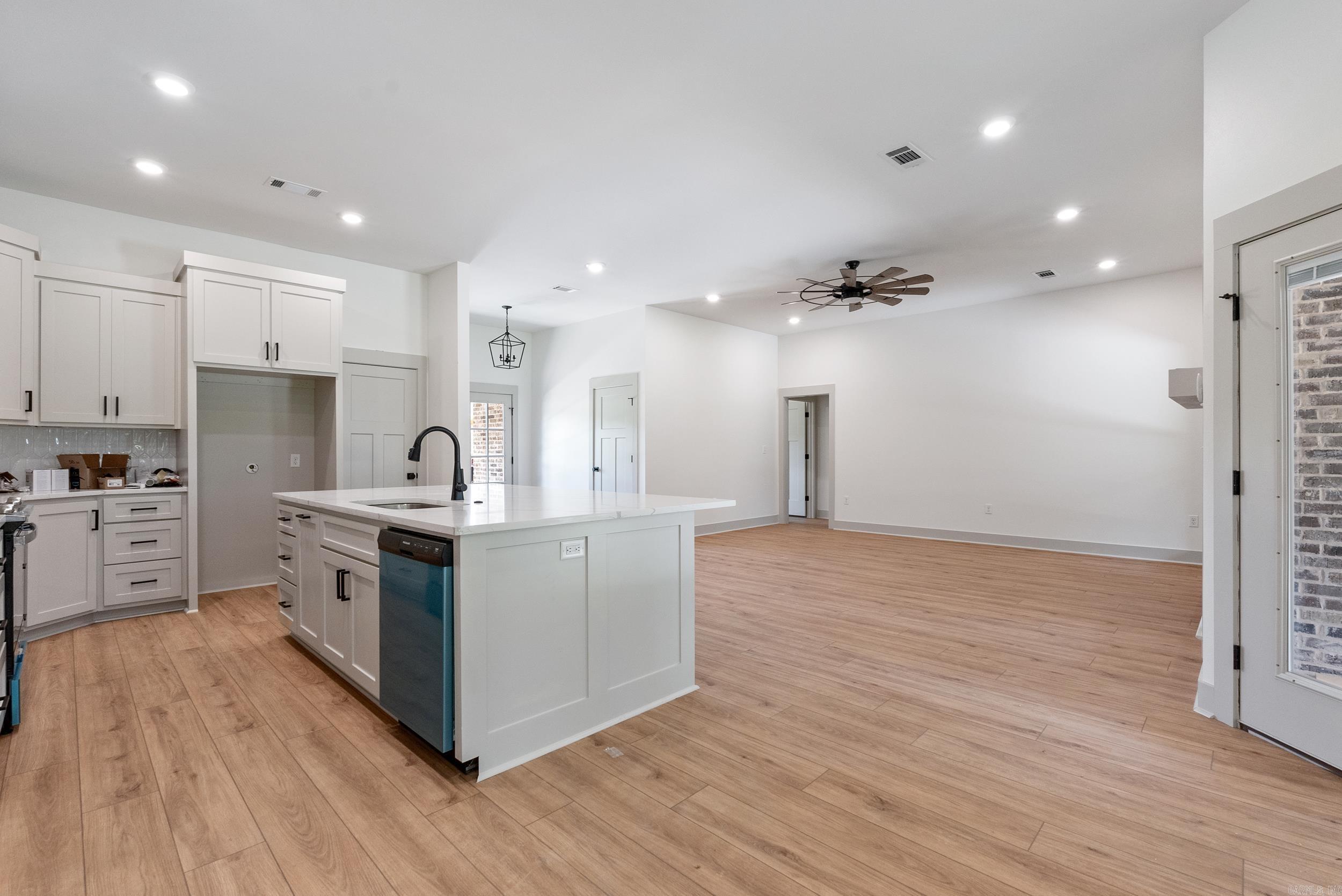 11  Ridgewood Drive  Greenbrier, AR
