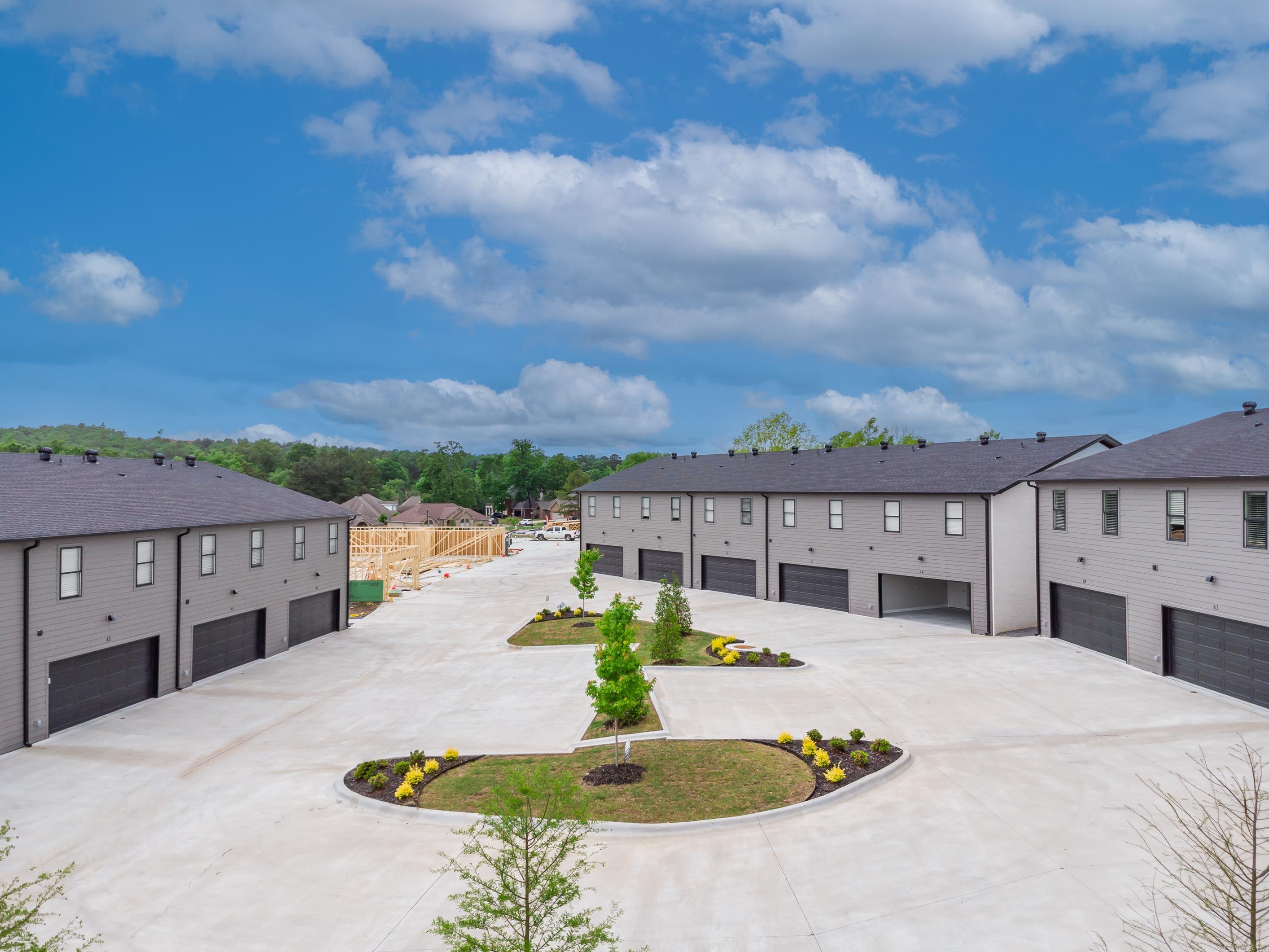 225 Country Club Parkway (24 Units) Maumelle, AR 72113