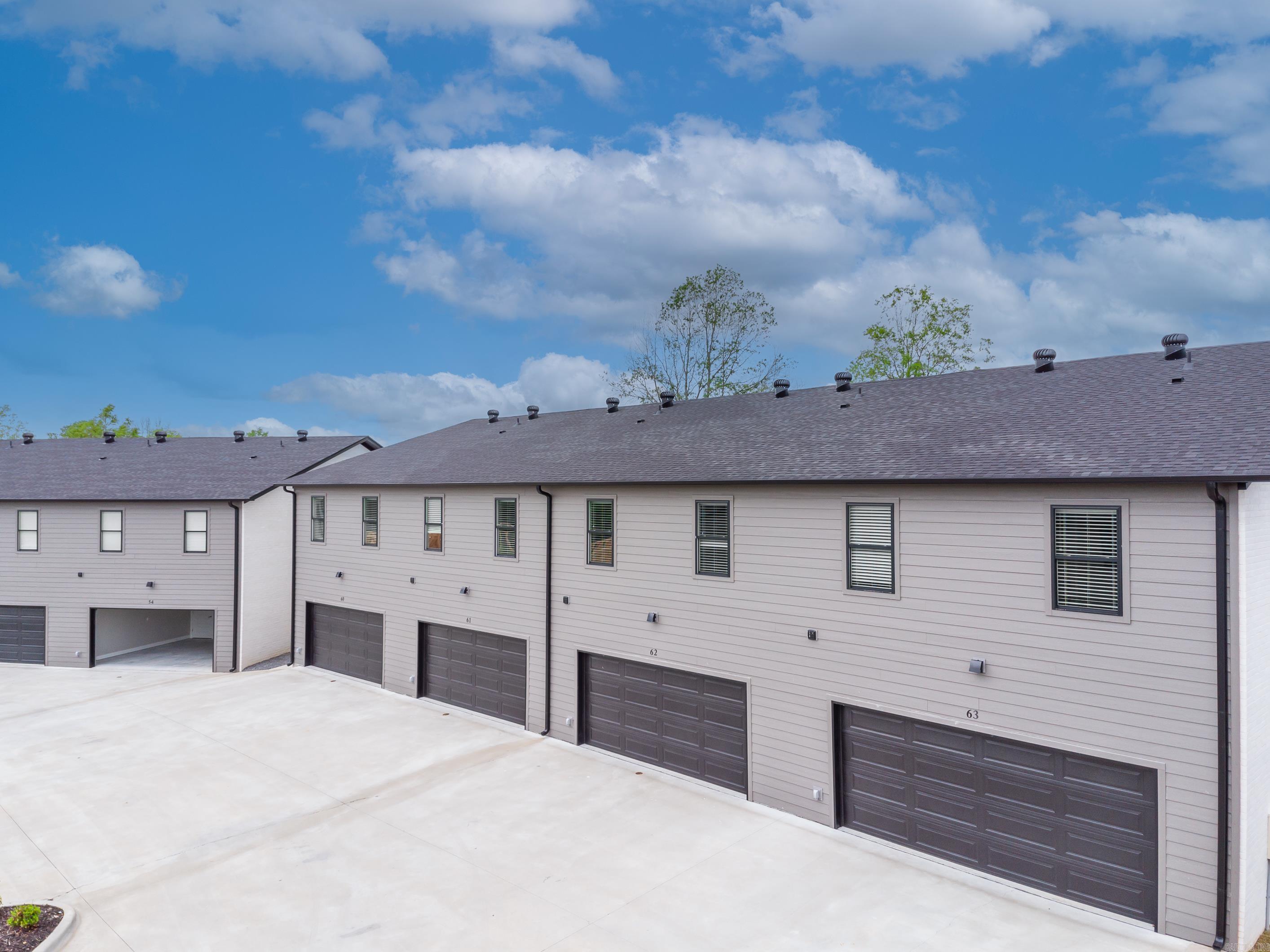 225 Country Club Parkway (24 Units) Maumelle, AR 72113