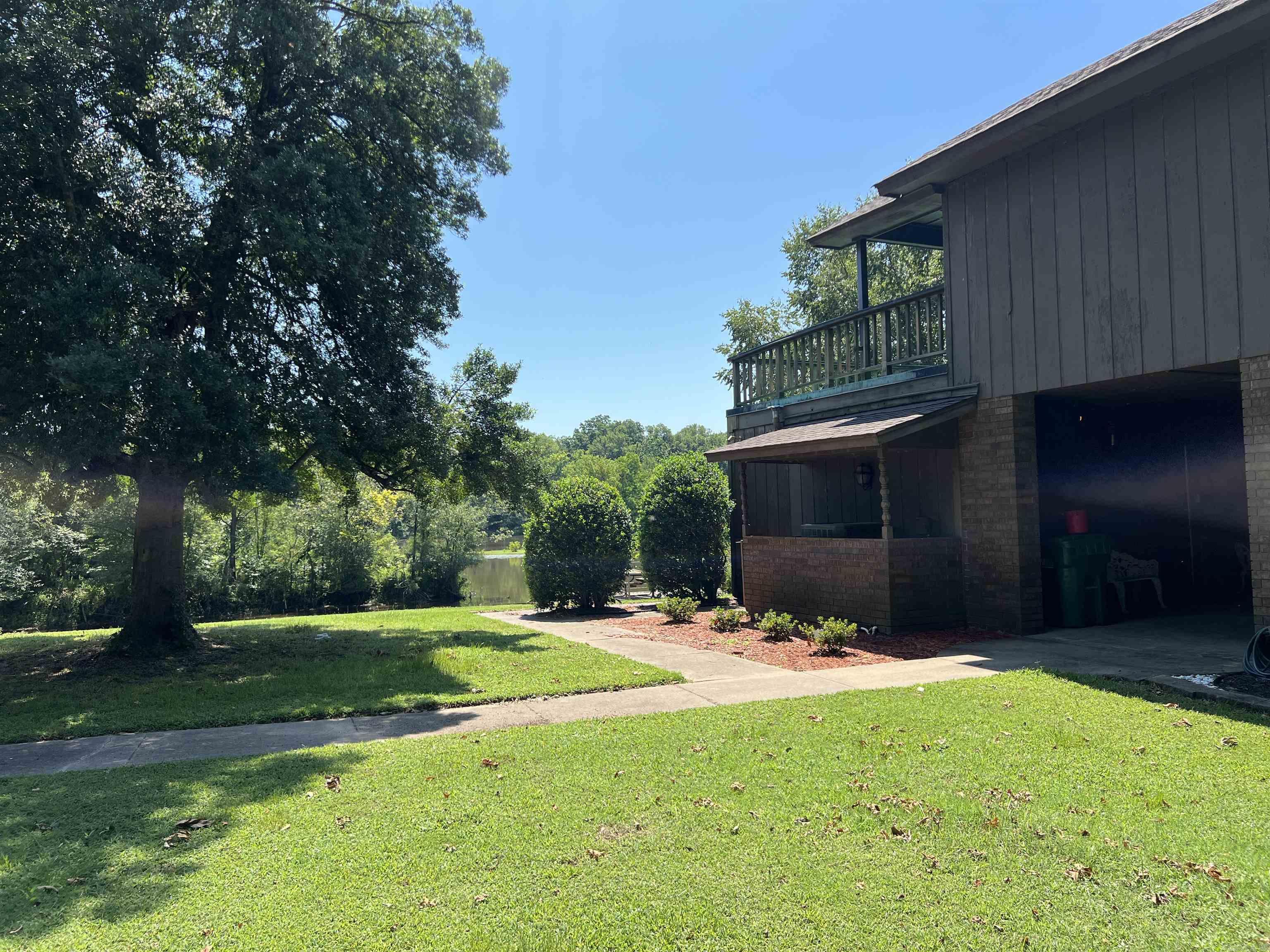 3111 Holiday Drive Pine Bluff, AR 71602
