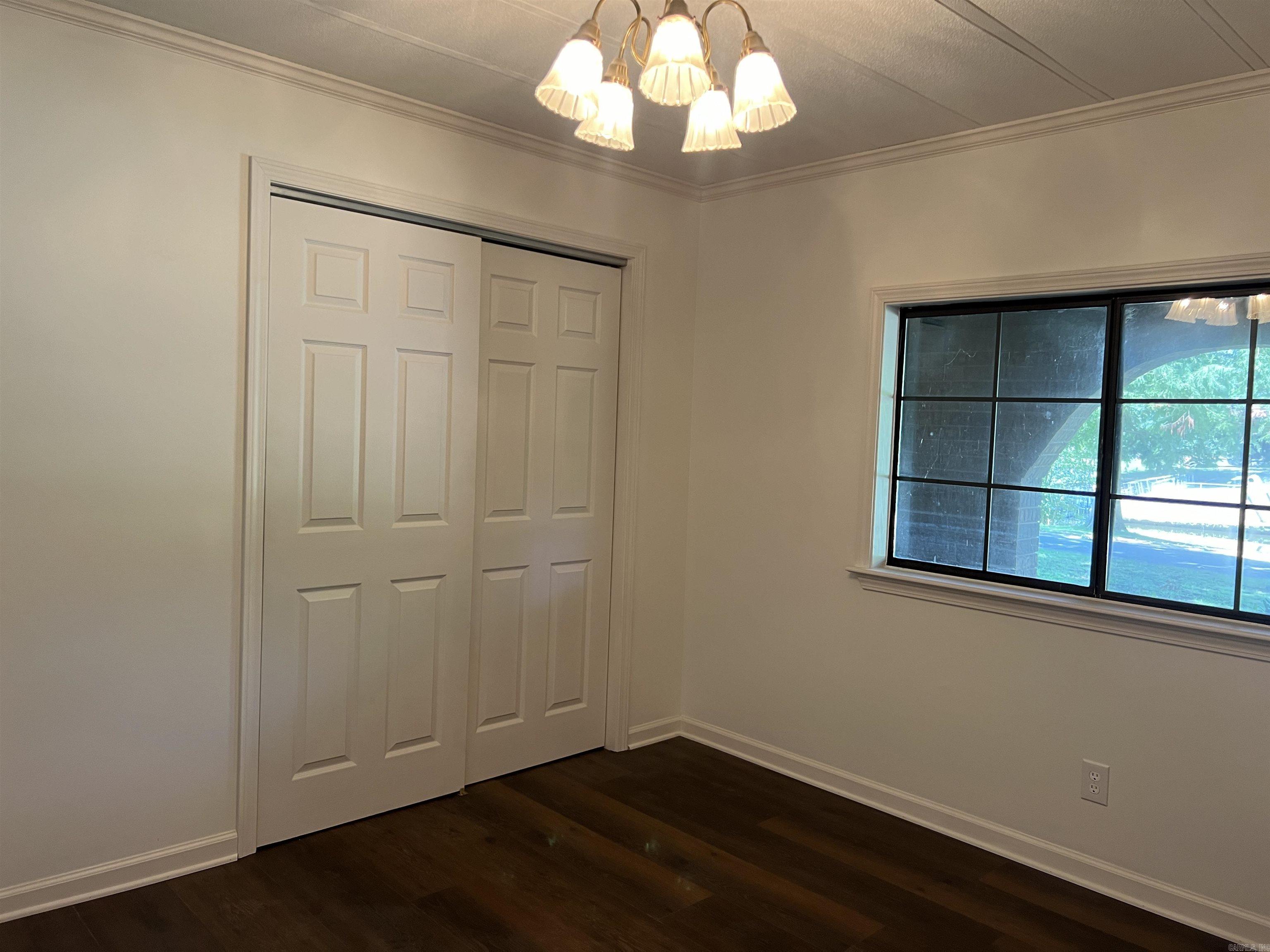 3111 Holiday Drive Pine Bluff, AR 71602