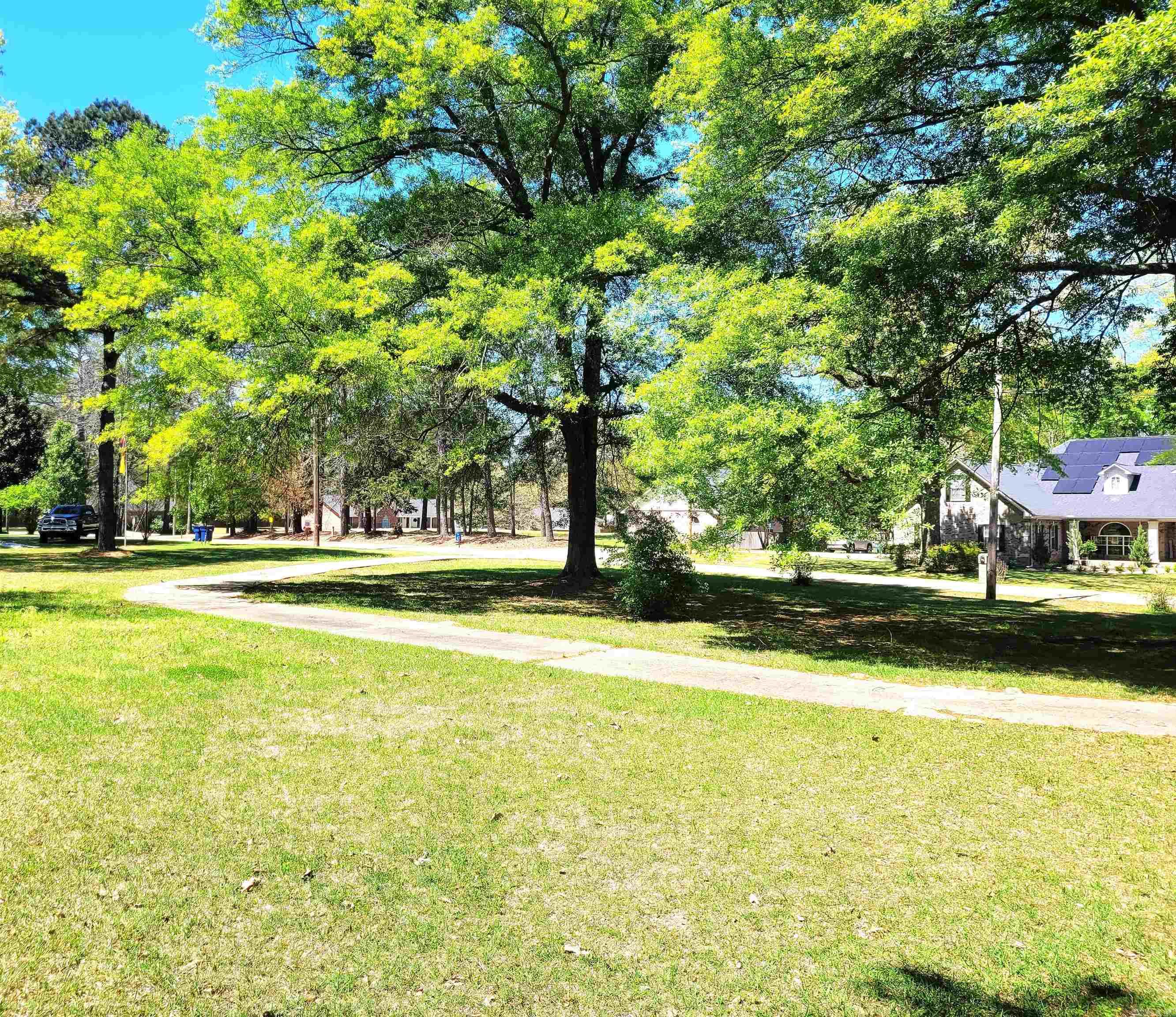 1622  Parkers Chapel Rd.  El Dorado, AR