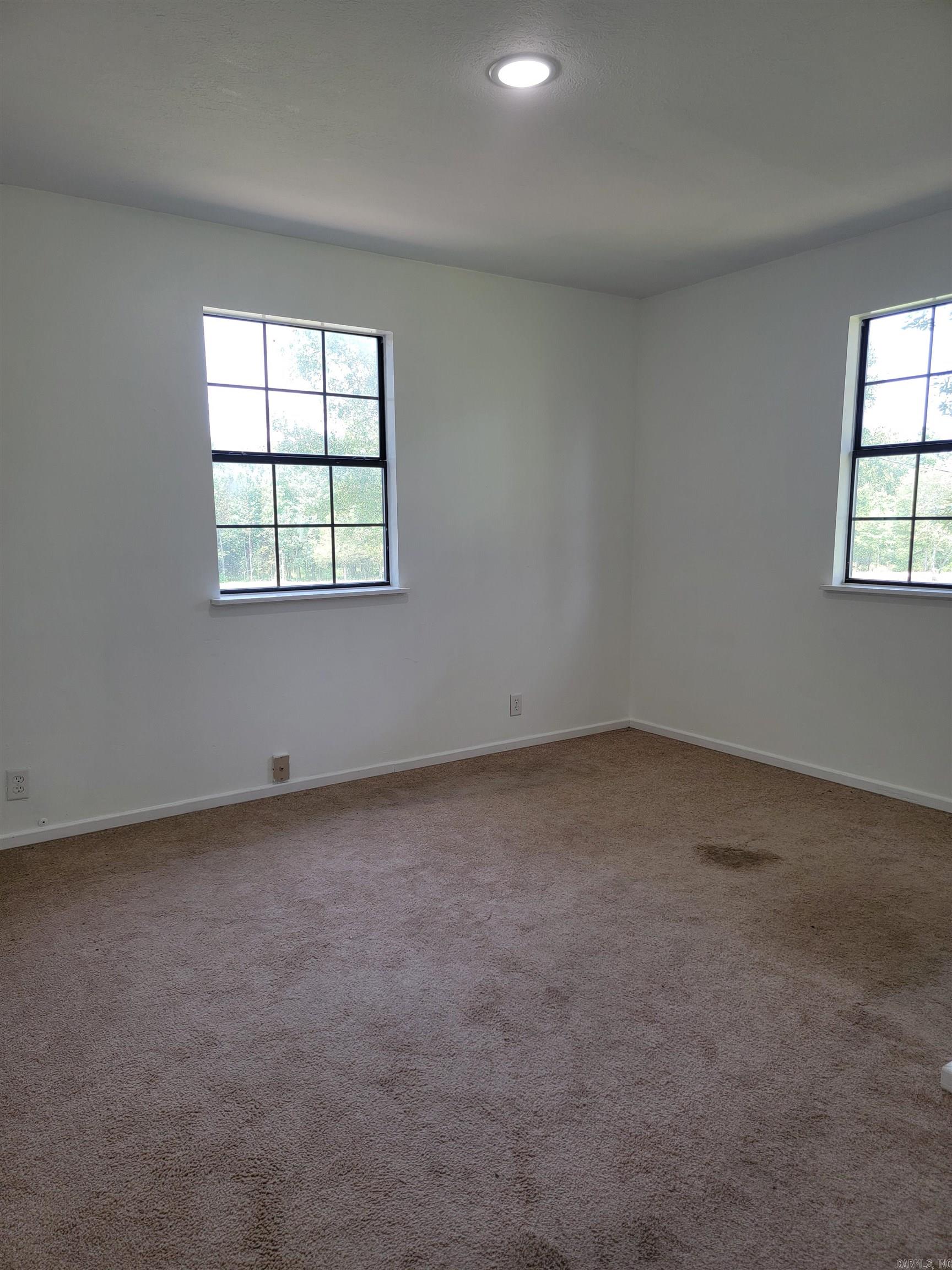 138  Davis Ln  Mena, AR