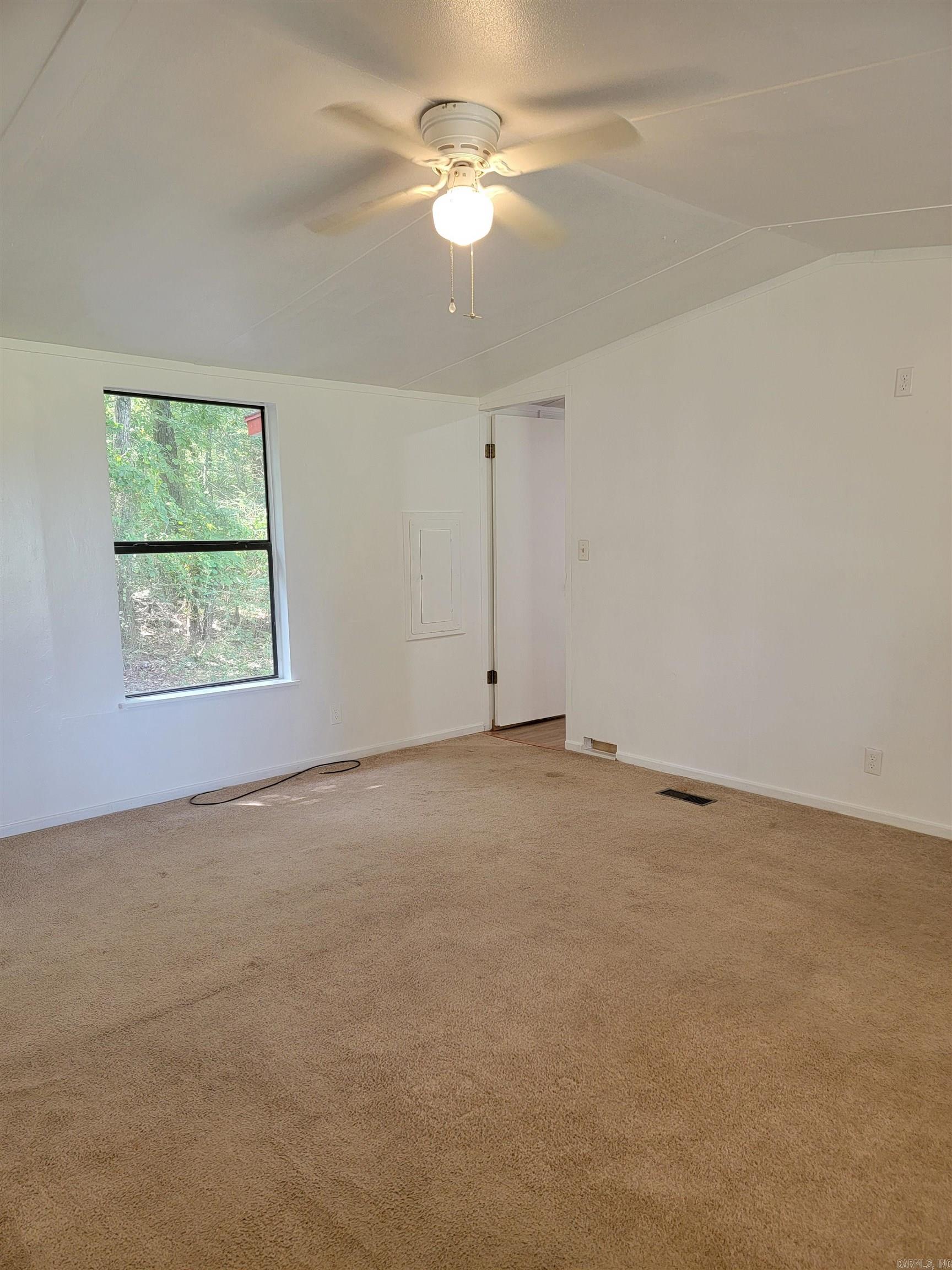 138  Davis Ln  Mena, AR