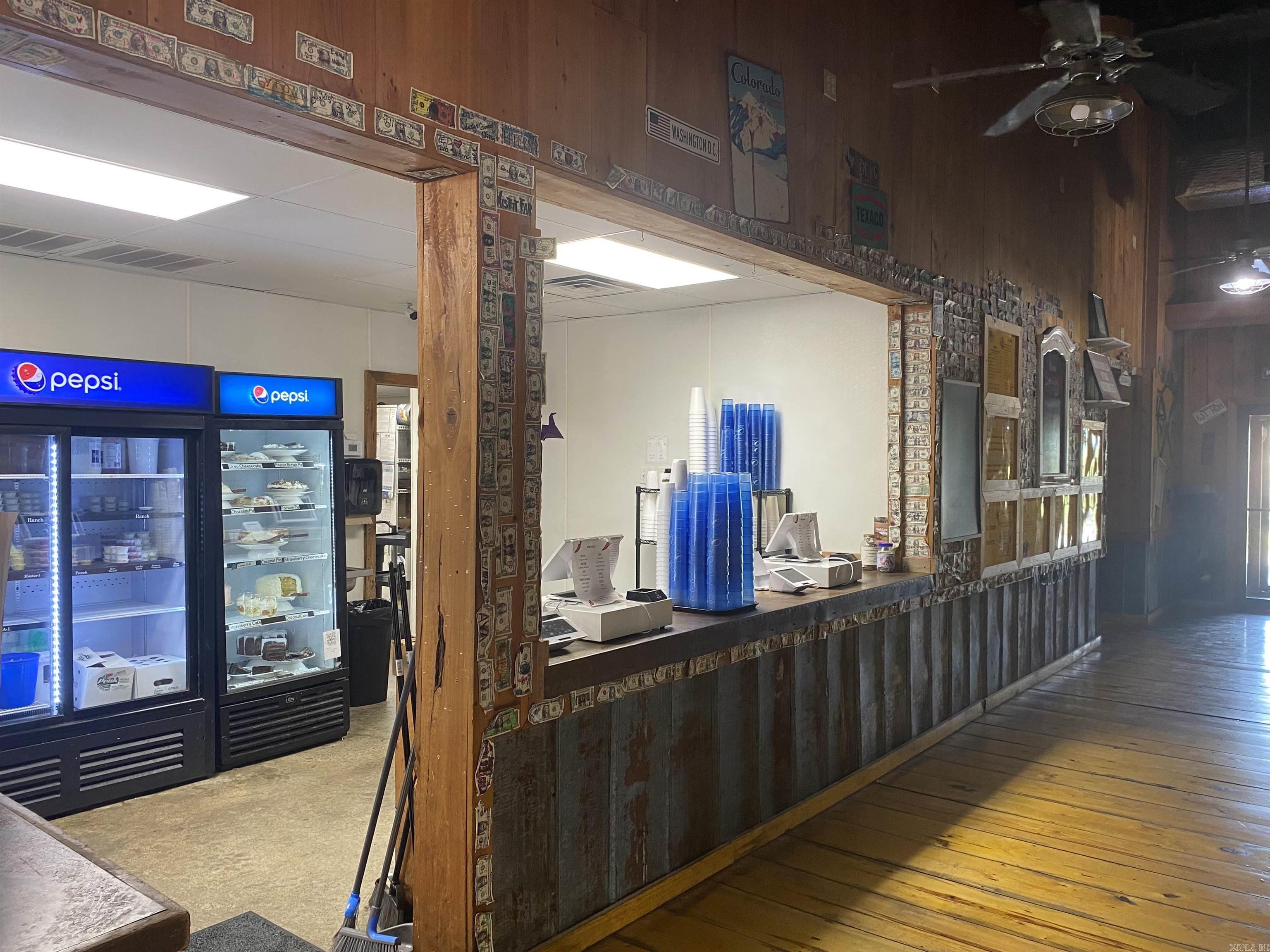 305  Sylamore Rd.  Mountain View, AR