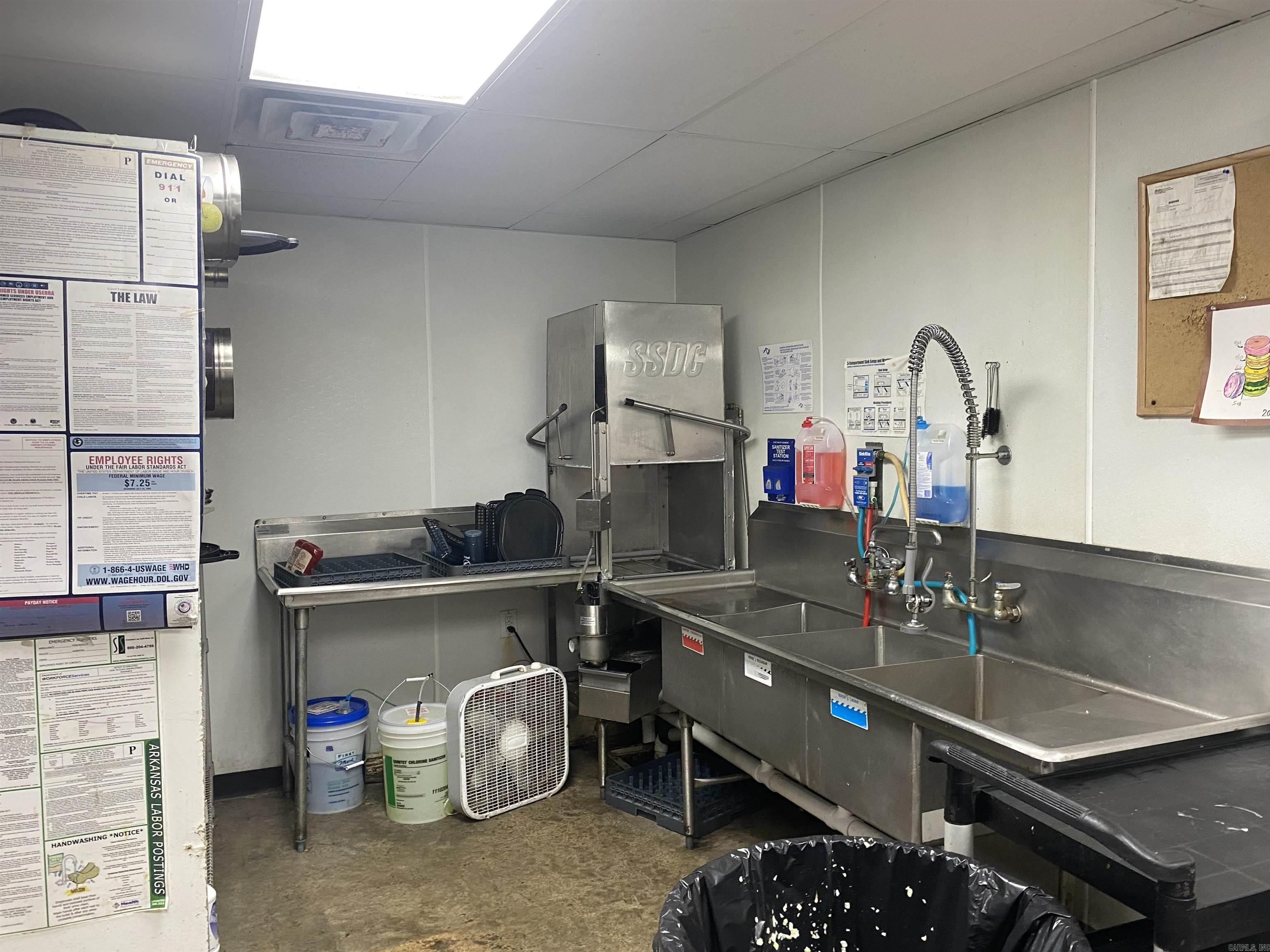 305  Sylamore Rd.  Mountain View, AR