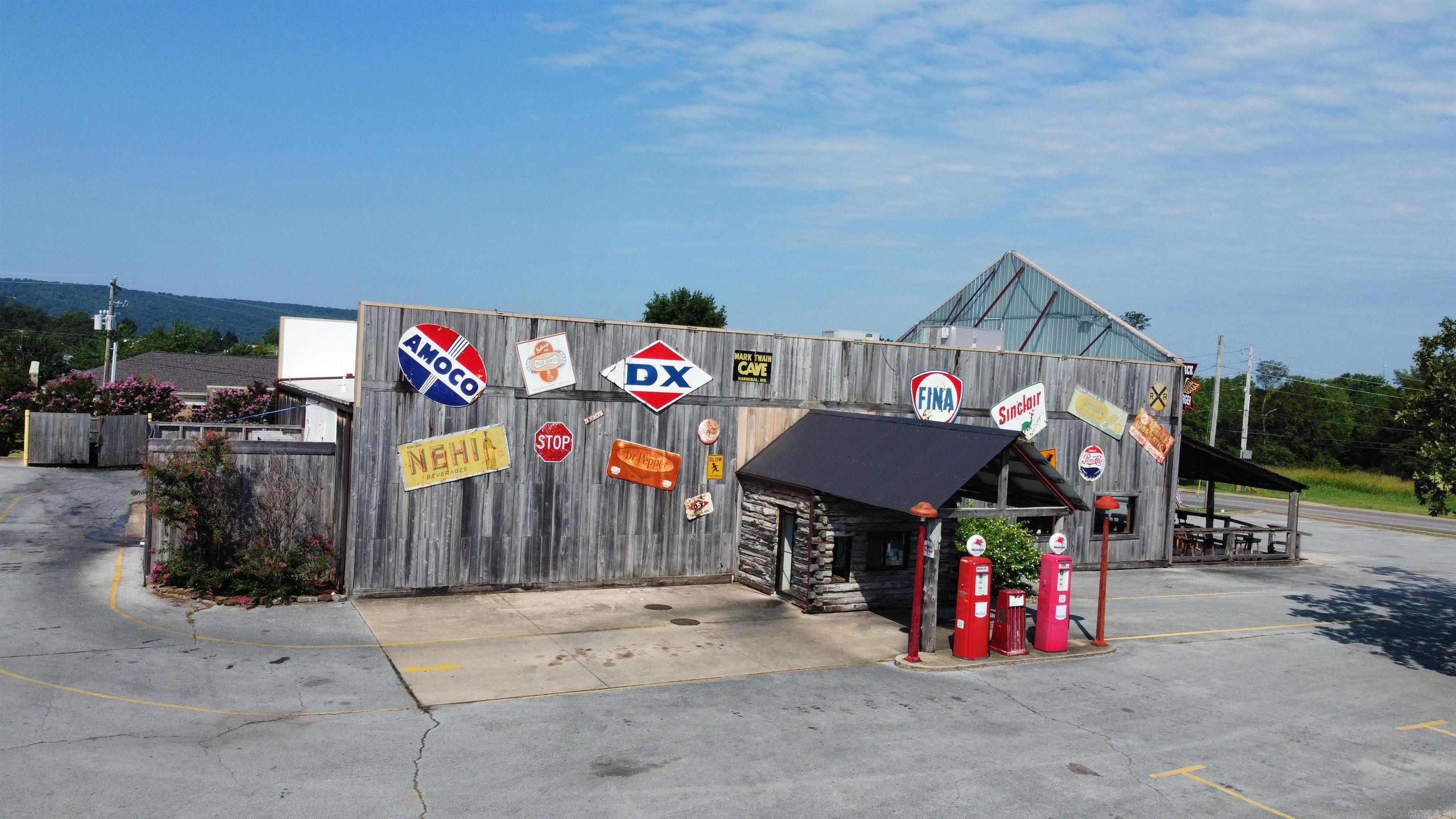 305  Sylamore Rd.  Mountain View, AR