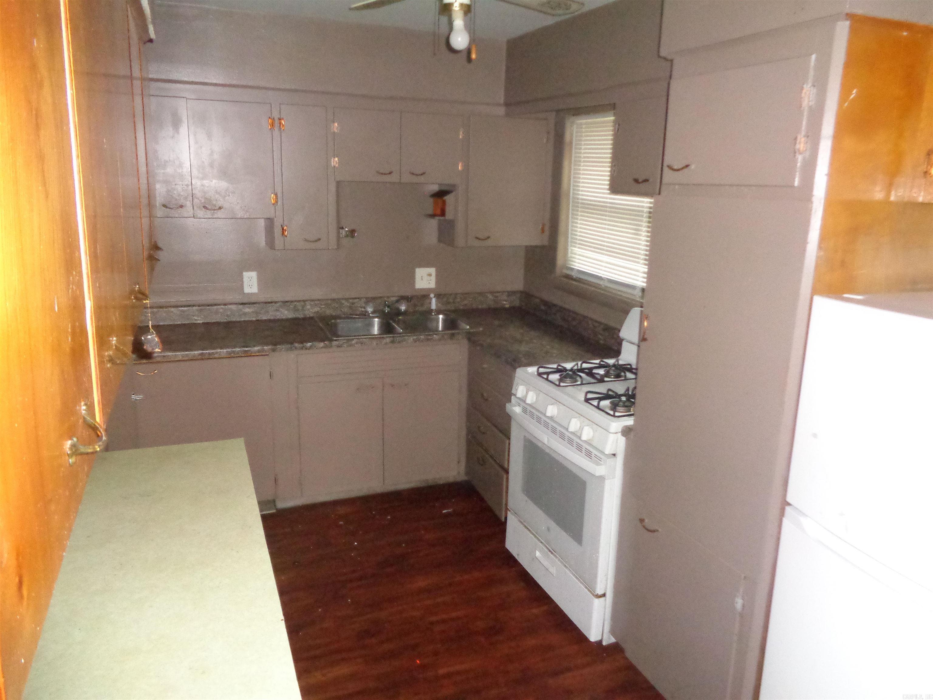 2400  Howard  Little Rock, AR