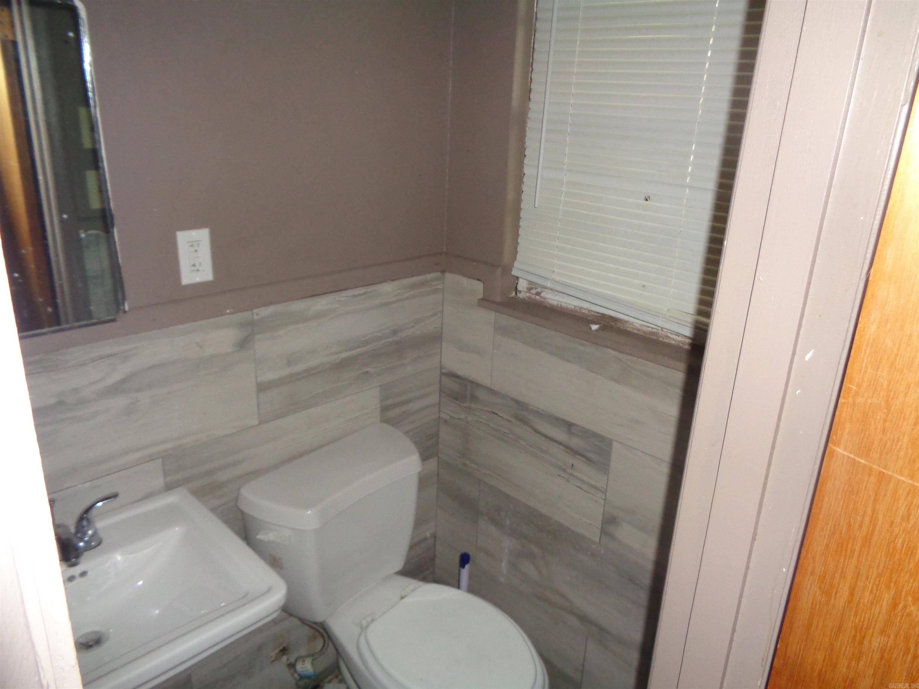 2400  Howard  Little Rock, AR