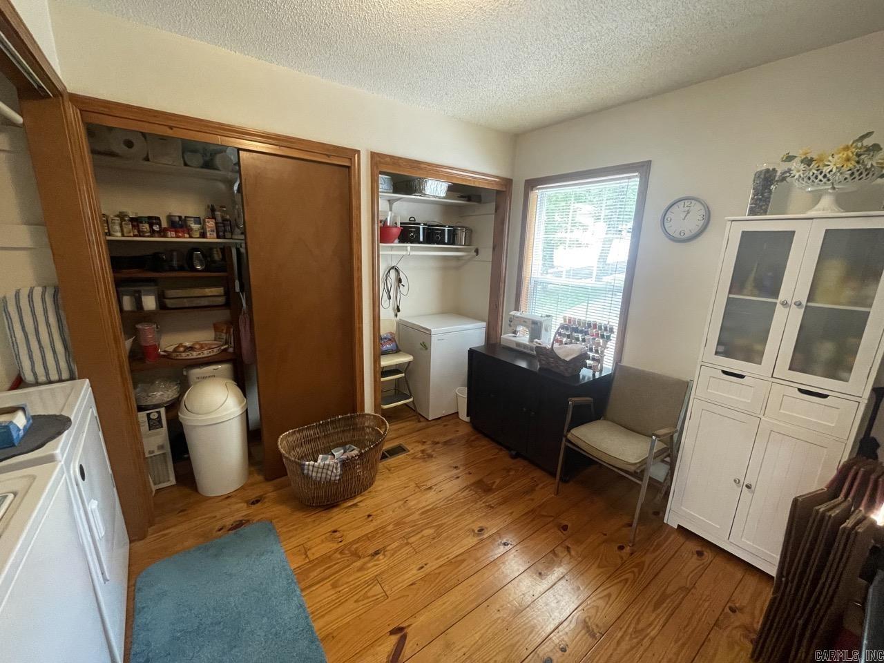 509A  Woodland Hills  Hardy, AR