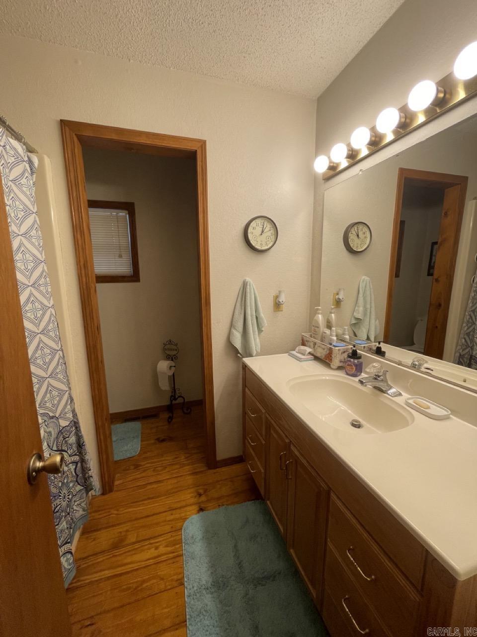 509A  Woodland Hills  Hardy, AR