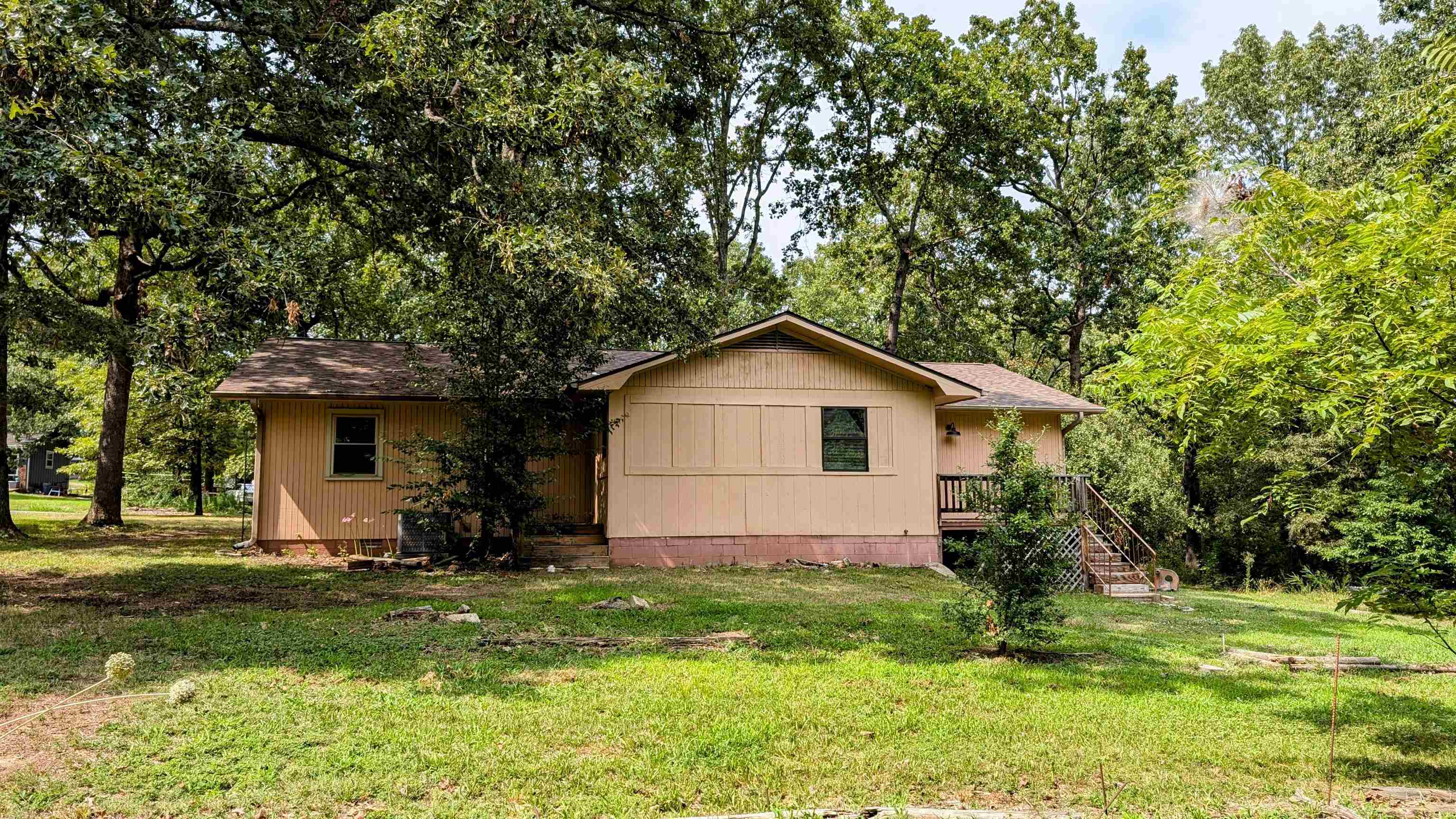 205  Ruby  Horseshoe Bend, AR