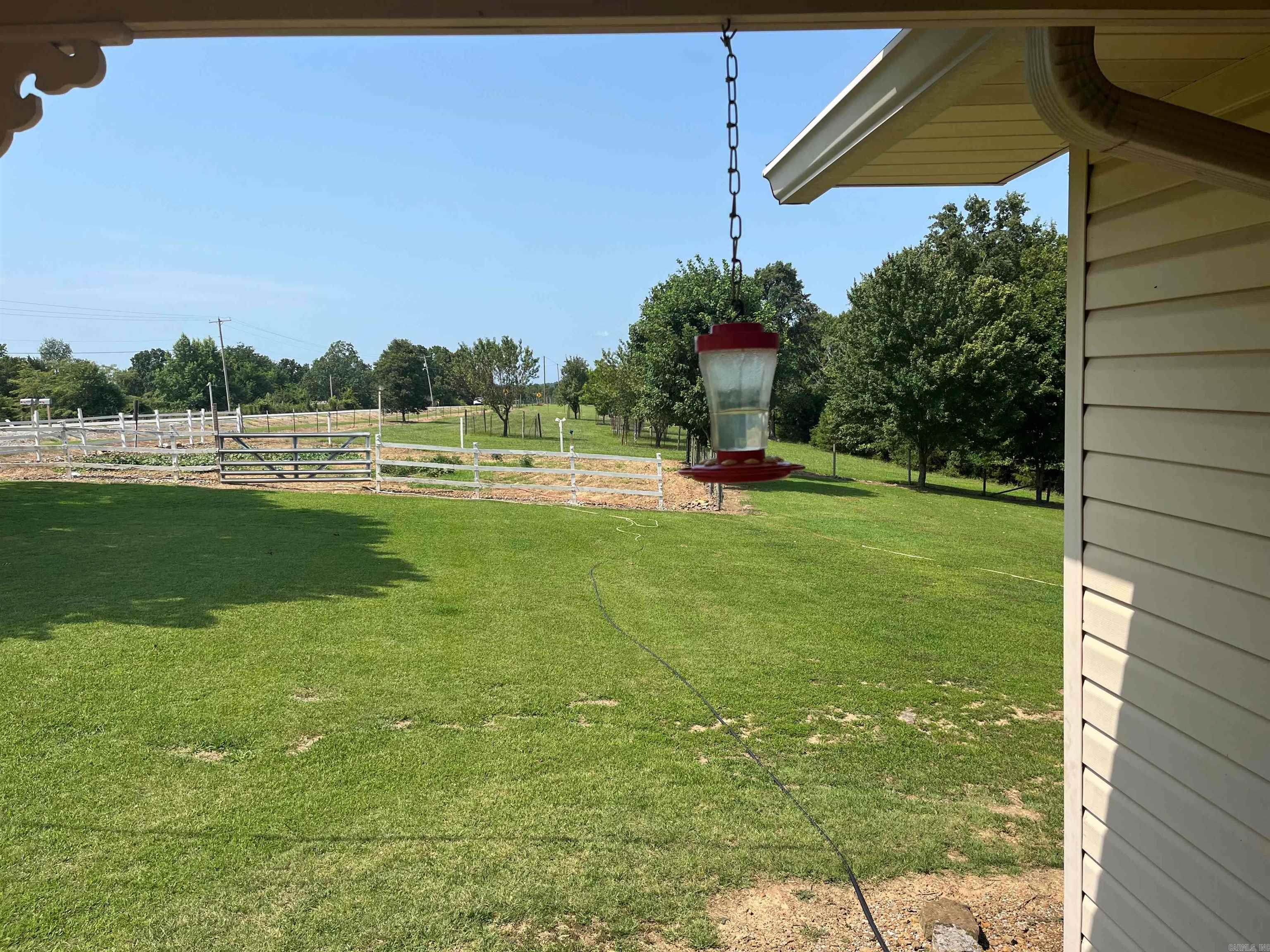 9121  Hwy 9  Mountain View, AR