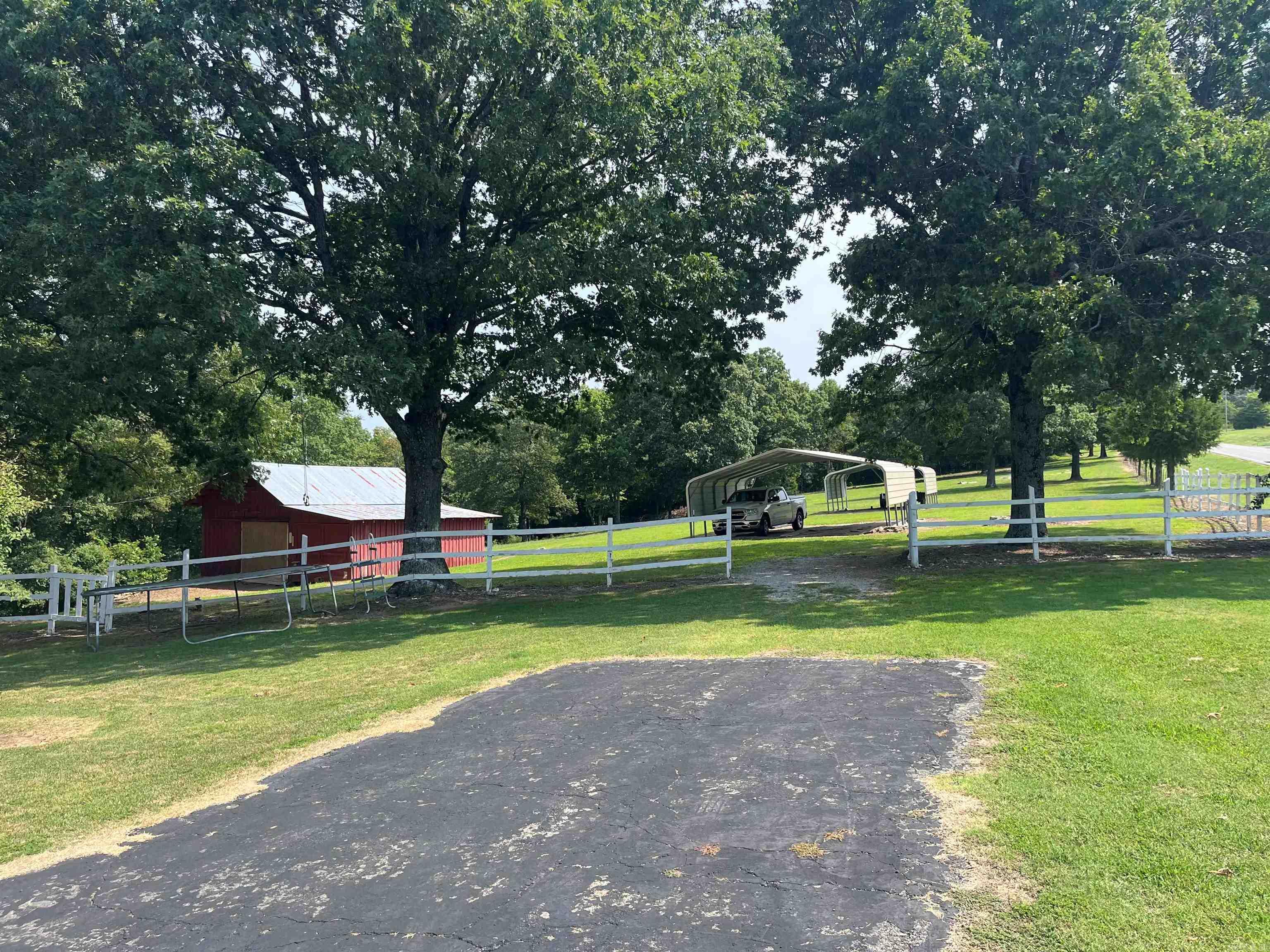9121  Hwy 9  Mountain View, AR